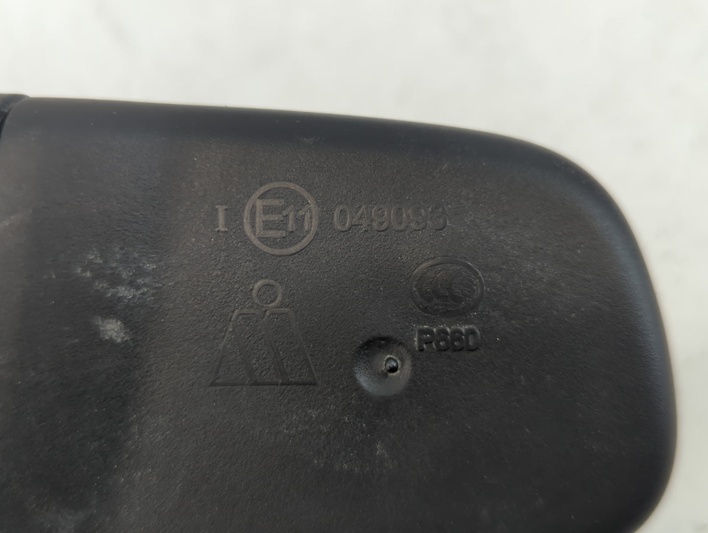 2013-2021 Chevrolet Malibu Interior Rear View Mirror Replacement OEM P/N:E11049093 Fits OEM Used Auto Parts - Oemusedautopar