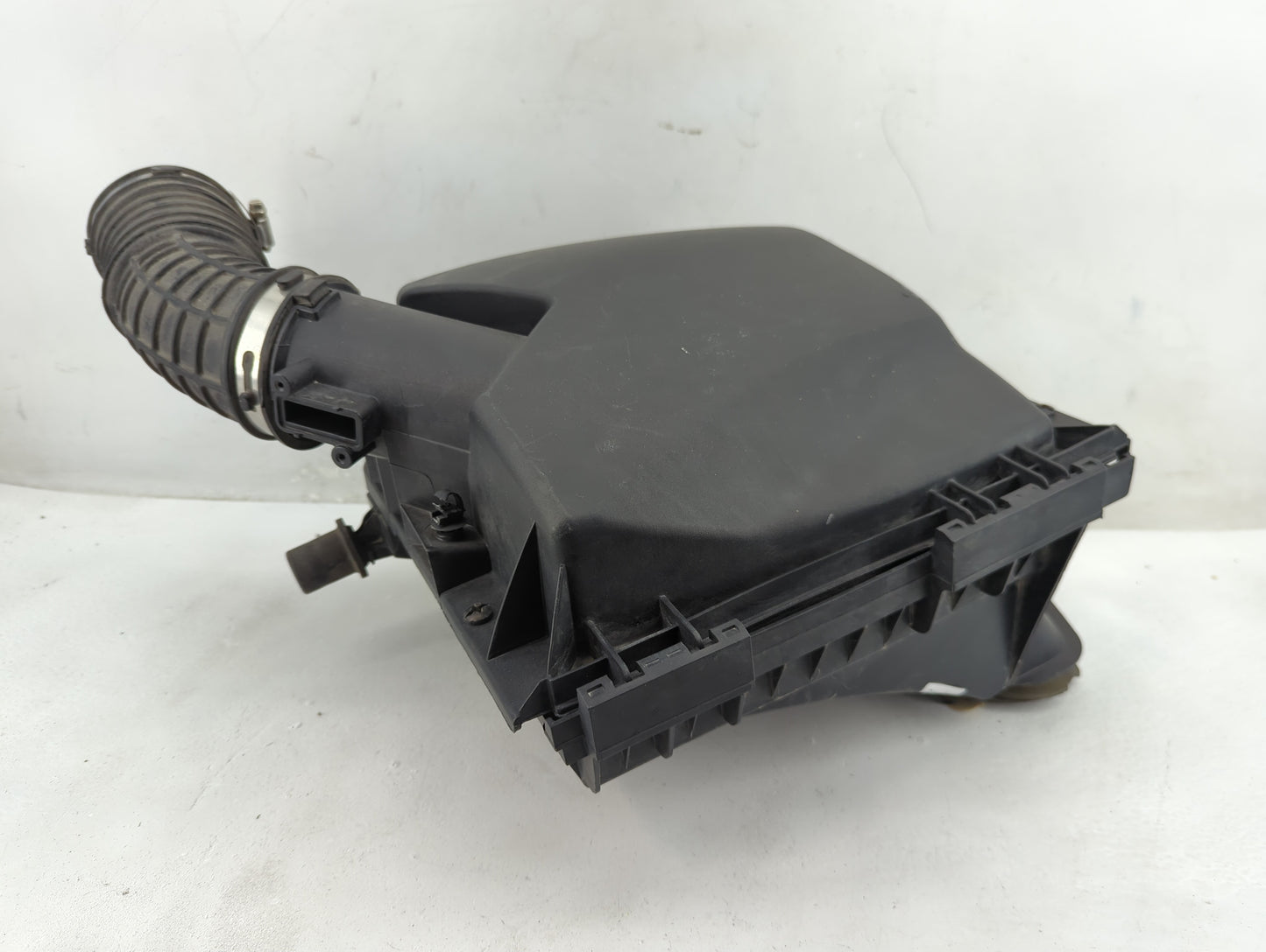 2016-2021 Chevrolet Malibu Air Cleaner Intake-duct Hose Tube - Oemusedautoparts1.com