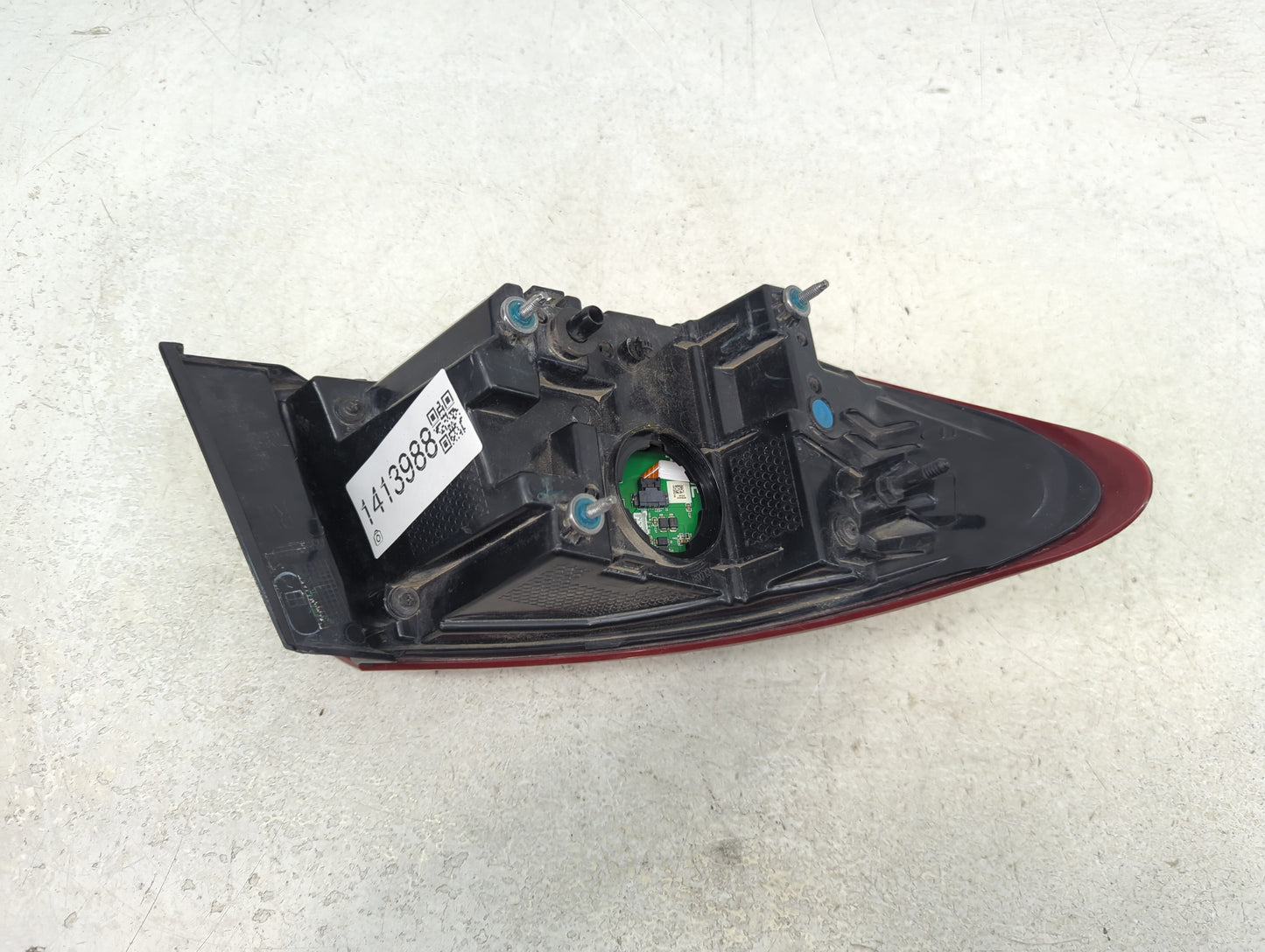 2019-2021 Chevrolet Malibu Tail Light Assembly Passenger Right OEM P/N:84595943 Fits Fits 2019 2020 2021 OEM Used Auto Parts