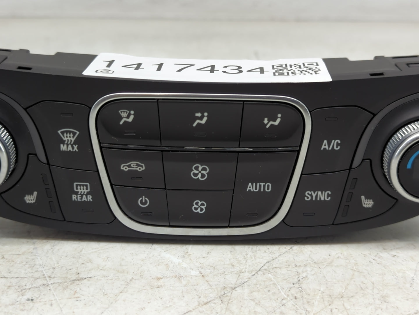 2018-2021 Chevrolet Malibu Climate Control Module Temperature AC/Heater Replacement P/N:000235226 84684288 Fits OEM Used Aut