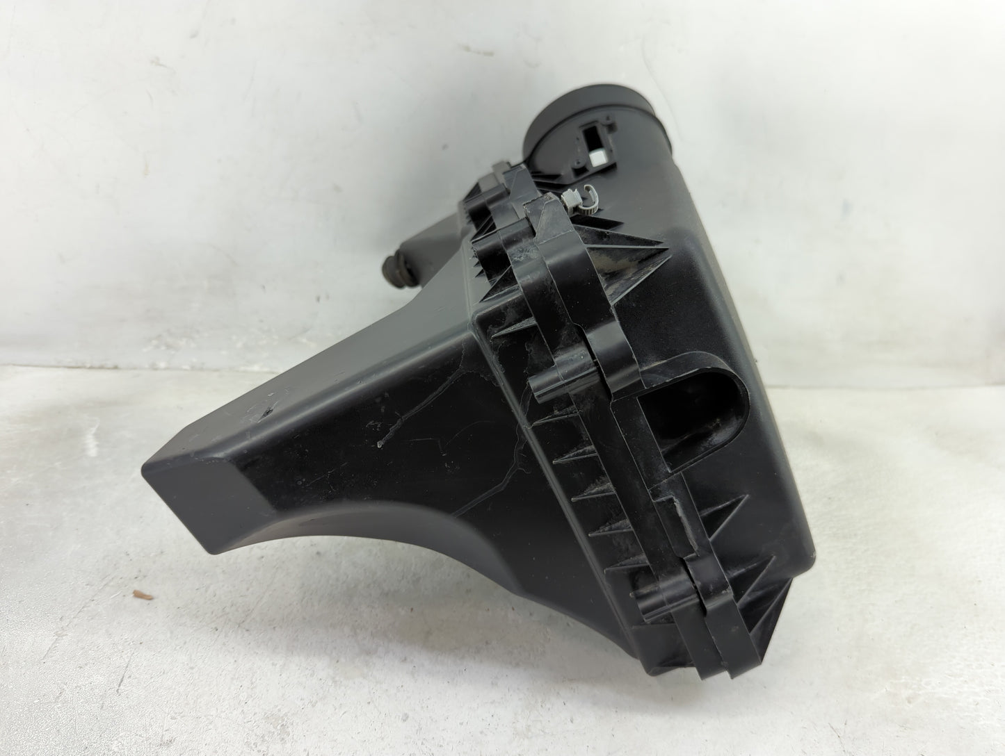 2016-2021 Chevrolet Malibu Air Cleaner Intake-duct Hose Tube - Oemusedautoparts1.com