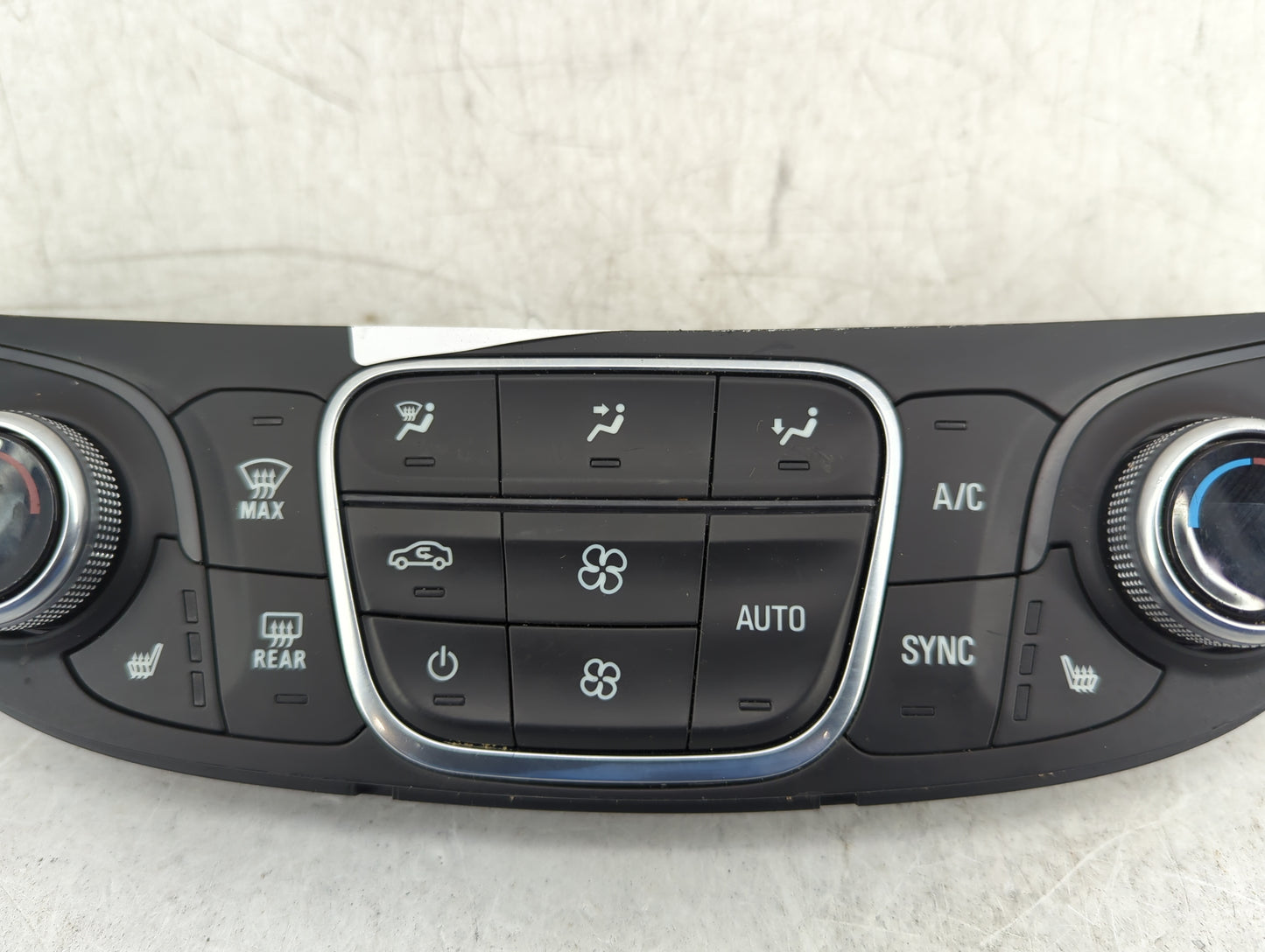 2018-2021 Chevrolet Malibu Climate Control Module Temperature AC/Heater Replacement P/N:84684288 7370200000000X Fits OEM Use