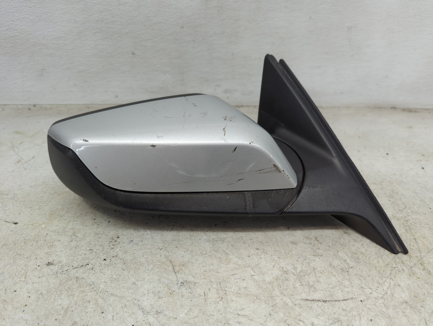 2019-2021 Chevrolet Malibu Passenger Side View Mirror - Right Door Mirror OEM Used - Oemusedautoparts1.com