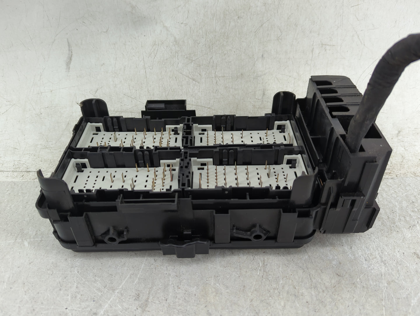 2024 Chevrolet Malibu Fusebox Fuse Box Panel Relay Module Fits OEM Used Auto Parts - Oemusedautoparts1.com