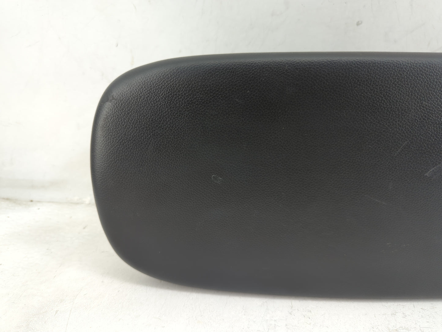 2024 Chevrolet Malibu Center Console Armrest Cover Lid P/N:1251040 Fits OEM Used Auto Parts - Oemusedautoparts1.com