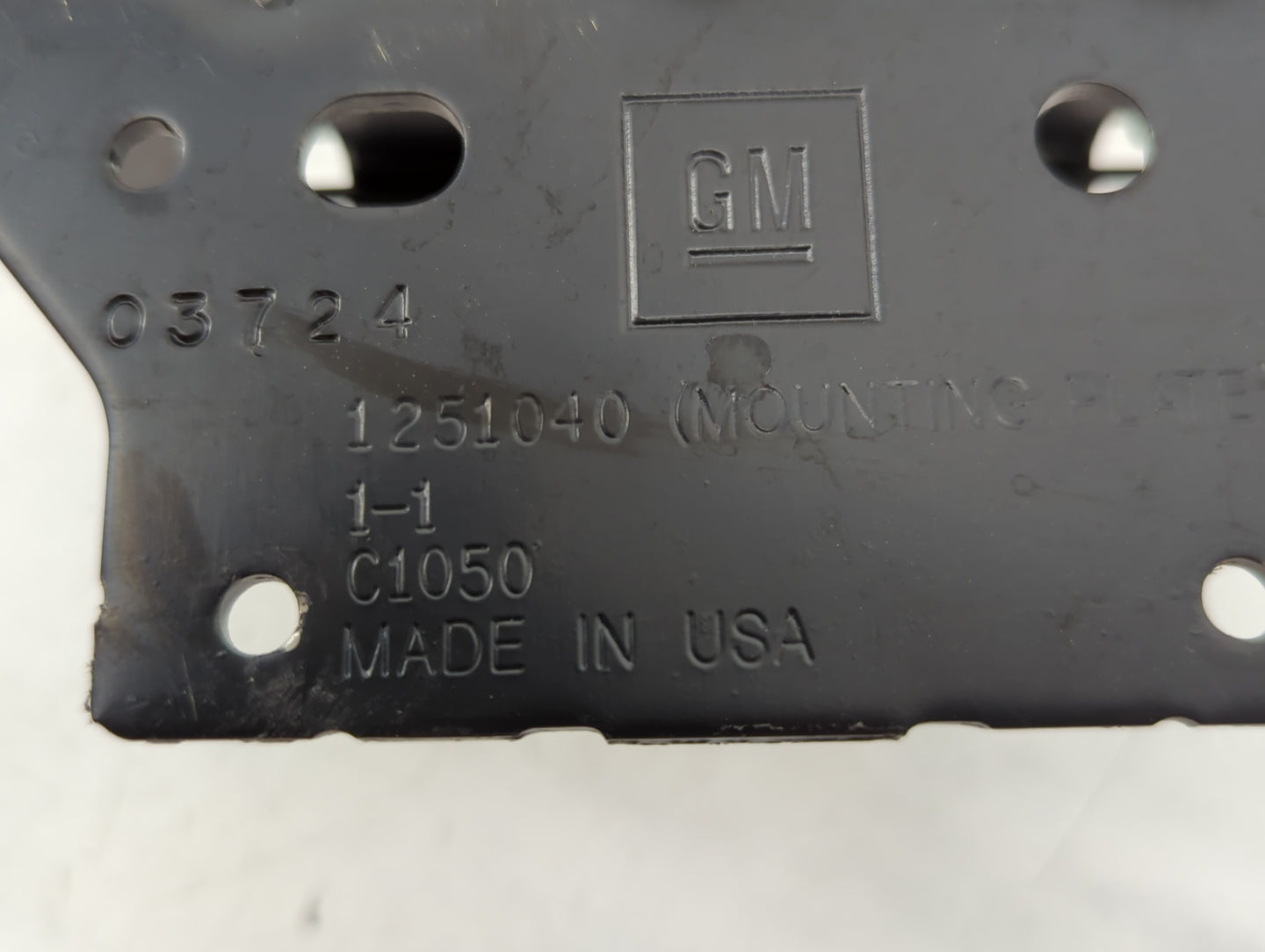 2024 Chevrolet Malibu Center Console Armrest Cover Lid P/N:1251040 Fits OEM Used Auto Parts - Oemusedautoparts1.com