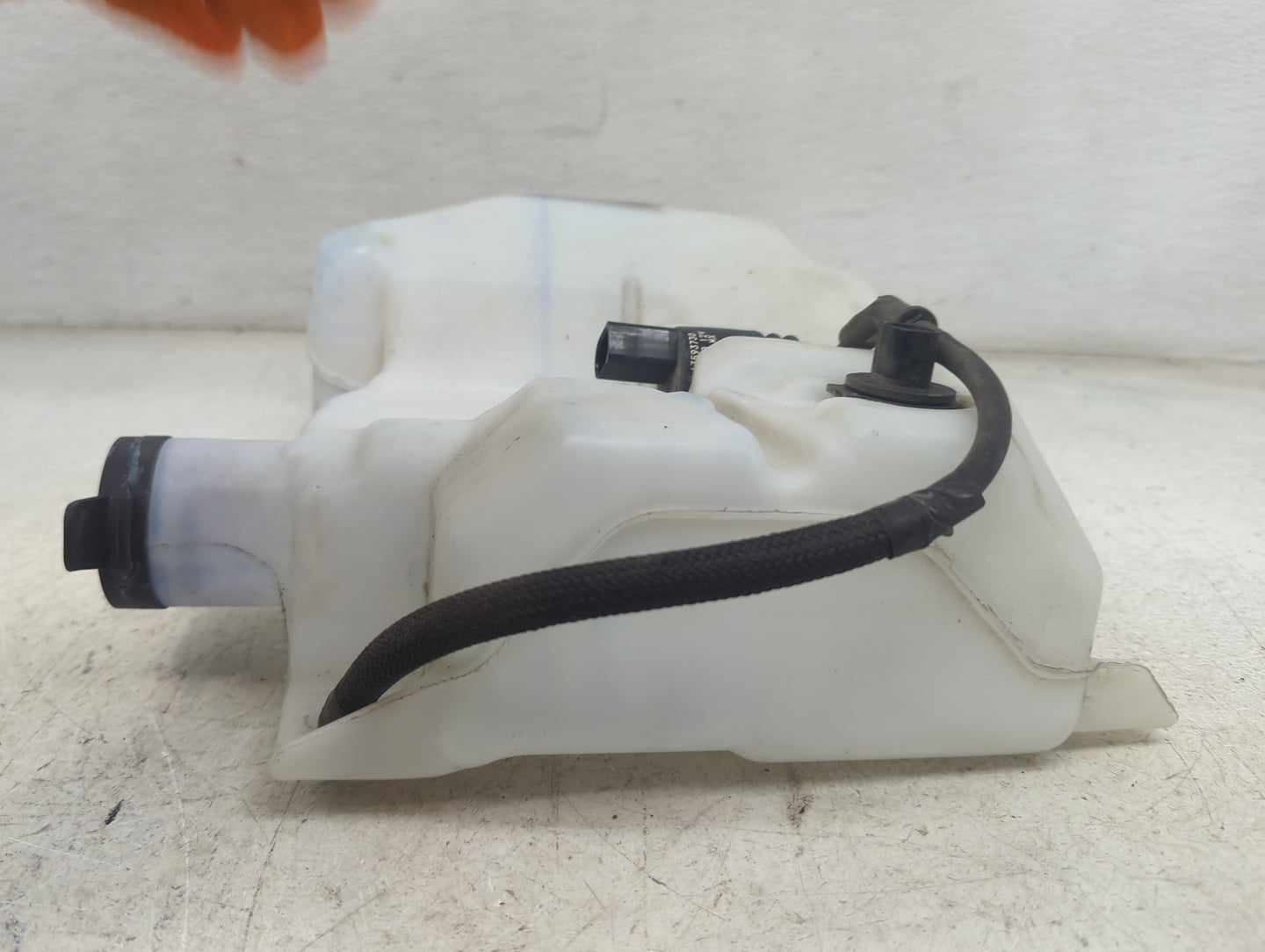 2024 Silverado 1500 Windshield Washer Fluid Reservoir Bottle Oem - Oemusedautoparts1.com