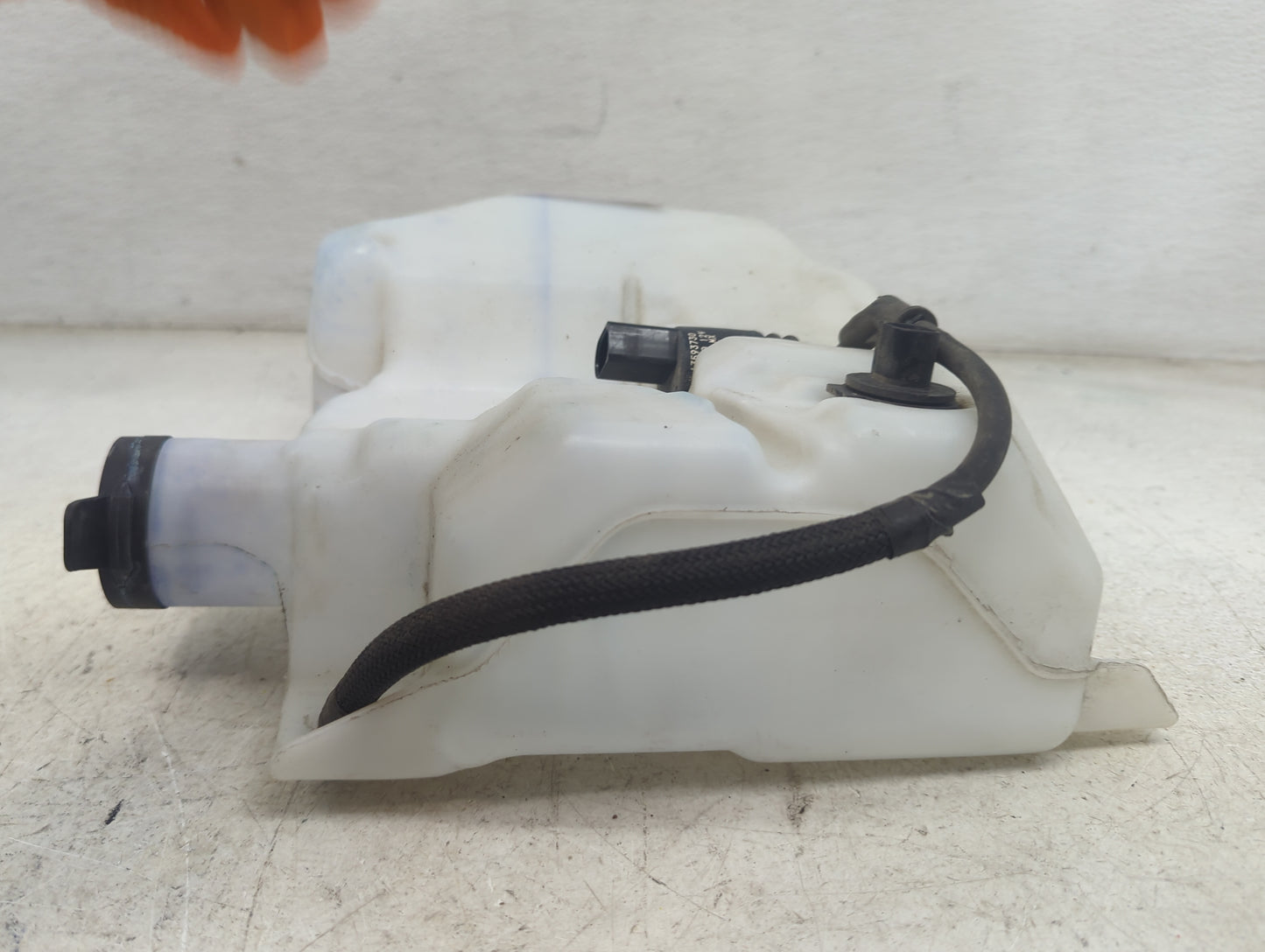2024 Silverado 1500 Windshield Washer Fluid Reservoir Bottle Oem - Oemusedautoparts1.com