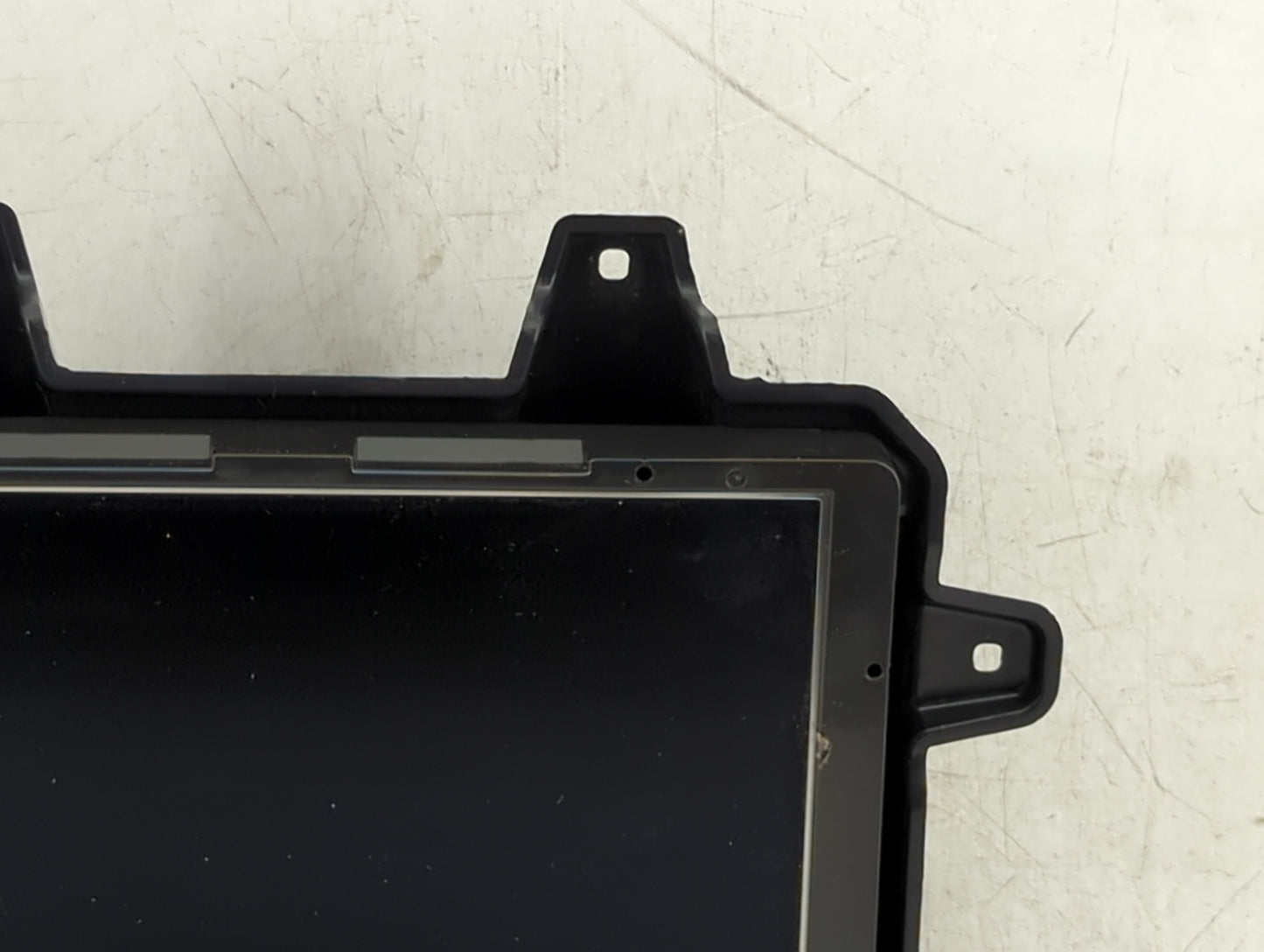 2022-2022 Chevrolet Silverado 1500 Information Display Screen - Oemusedautoparts1.com