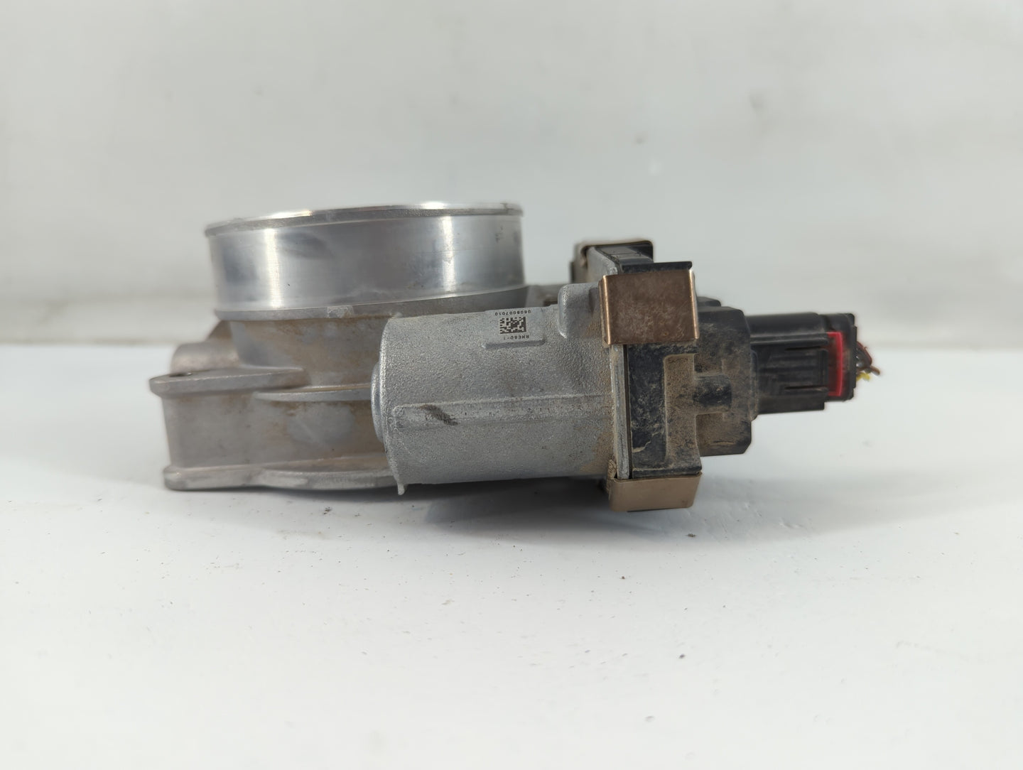 2015-2022 Chevrolet Tahoe Throttle Body P/N:12678224 Fits Fits 2014 2015 2016 2017 2018 2019 2020 2021 2022 OEM Used Auto Pa