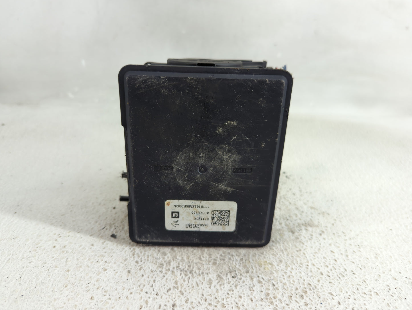 2019-2022 Chevrolet Traverse ABS Pump Control Module Replacement P/N:84503309 Fits Fits 2019 2020 2021 2022 OEM Used Auto Pa