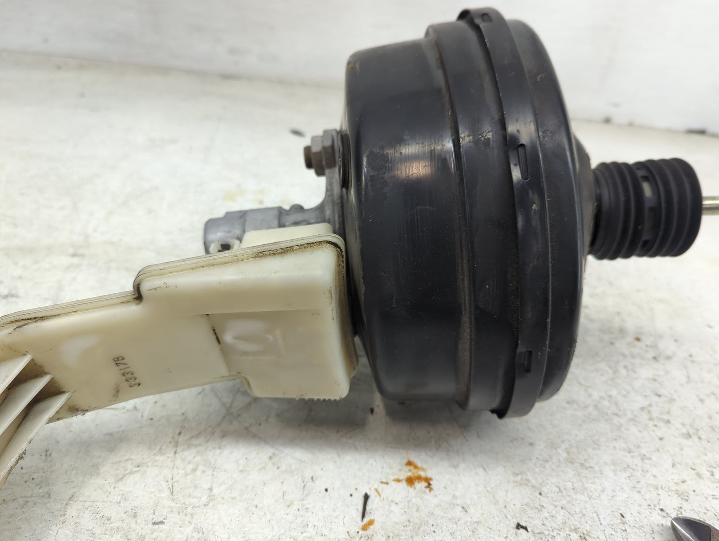 2018-2022 Chevrolet Traverse Power Brake Booster Oem - Oemusedautoparts1.com