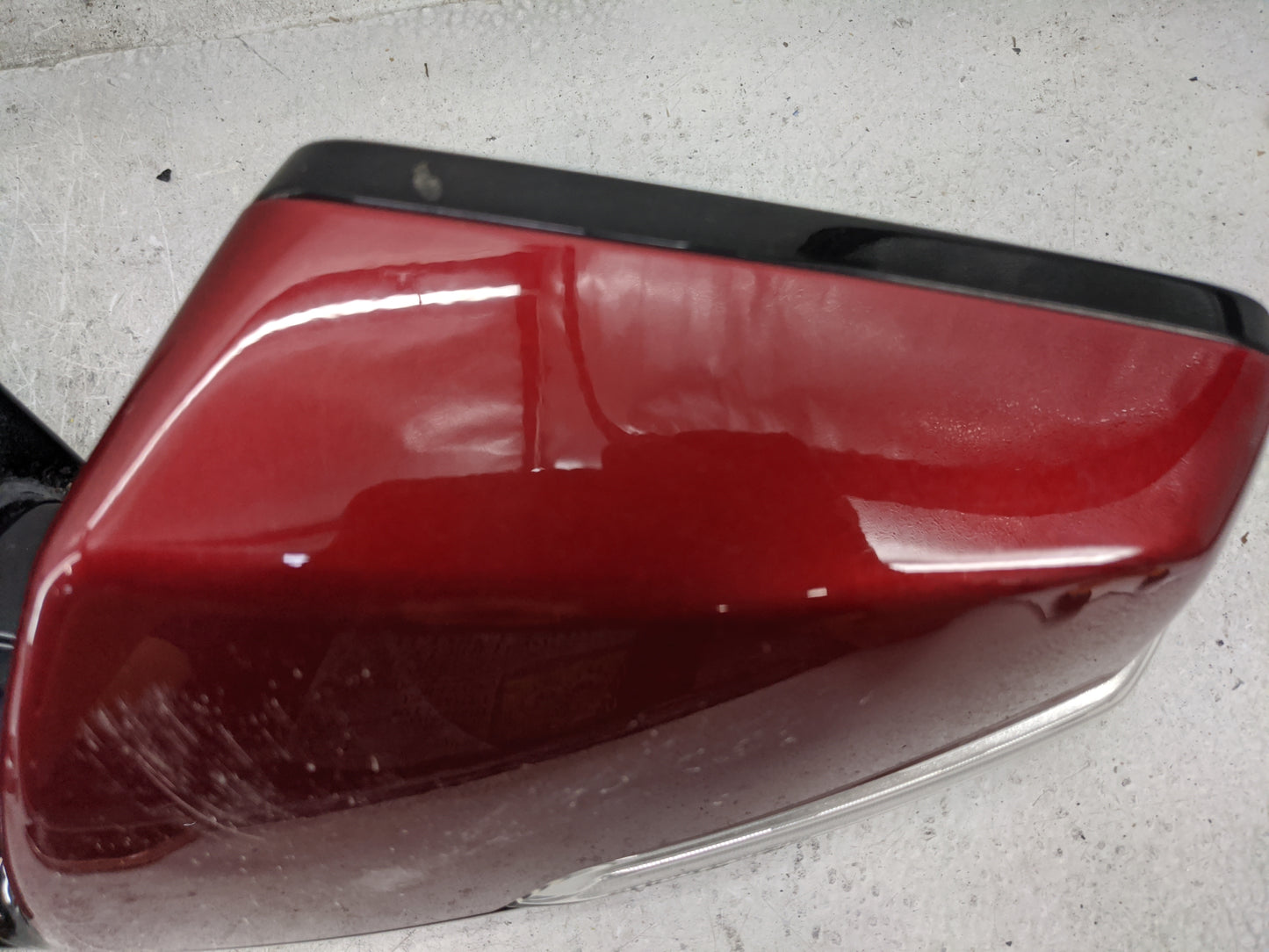 2024 Chevrolet Traverse Driver Side View Mirror - Left Door Mirror OEM Used - Oemusedautoparts1.com