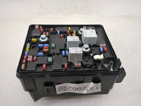 2024 Chevrolet Trax Fusebox Fuse Box Panel Relay Module P/N:42887406 Fits OEM Used Auto Parts - Oemusedautoparts1.com