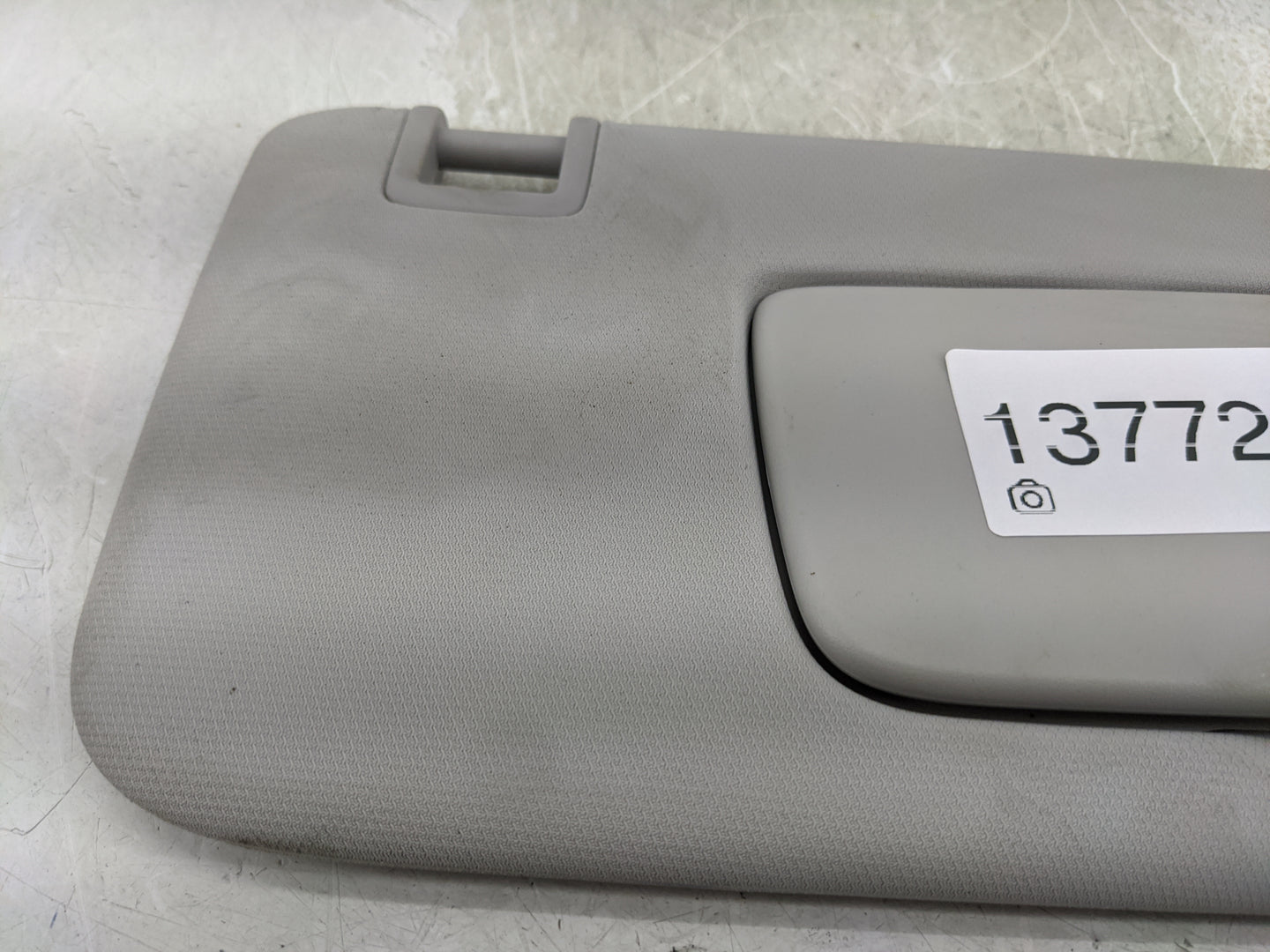 2024 Chevrolet Trax Sun Visor Shade Replacement Passenger Right Mirror Fits OEM Used Auto Parts - Oemusedautoparts1.com