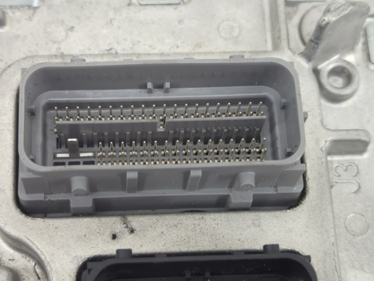 2024 Chevrolet Trax PCM Engine Control Computer ECU ECM PCU OEM P/N:12743013 Fits Fits 2020 2021 2022 OEM Used Auto Parts - 