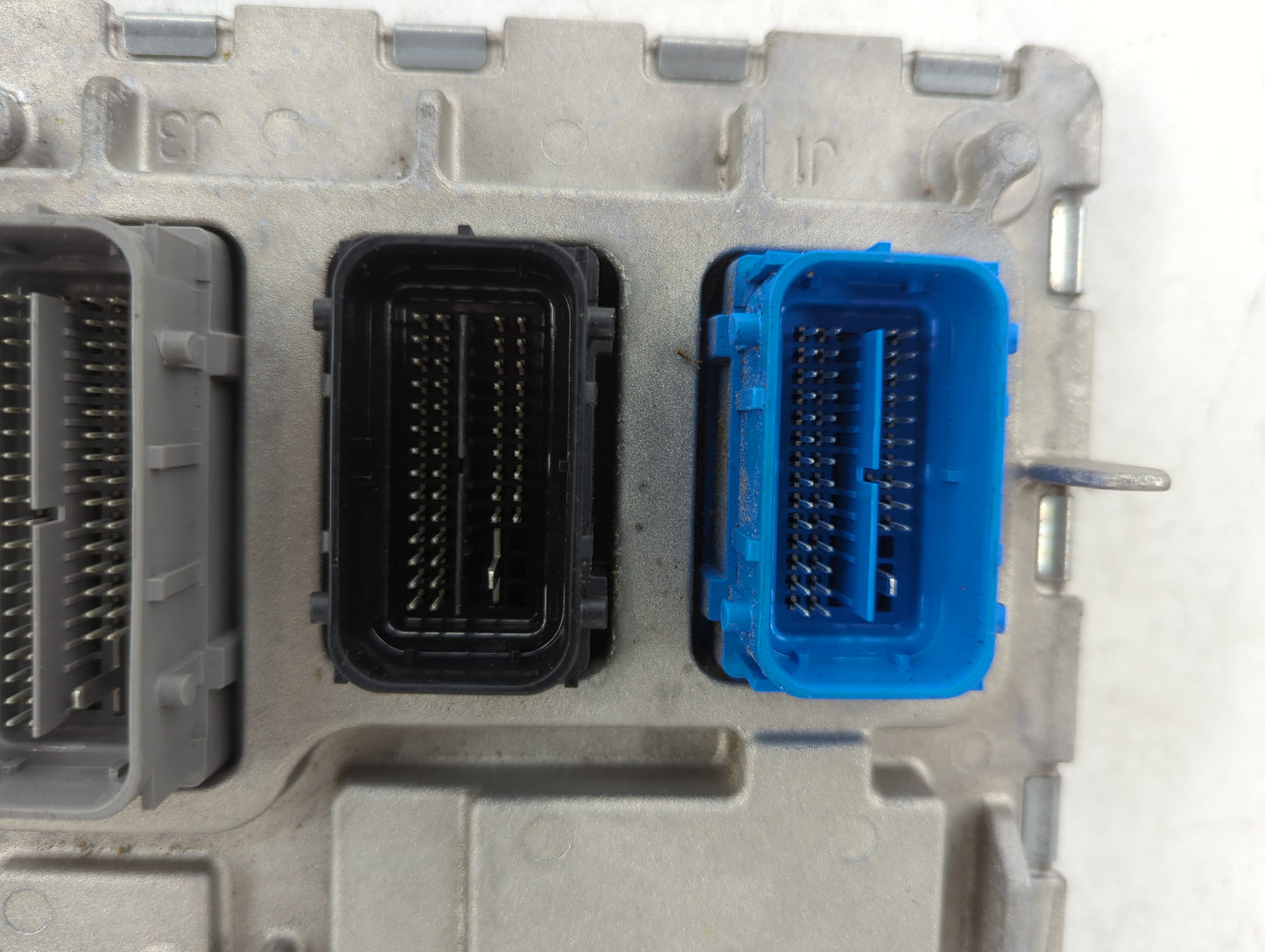 2024 Chevrolet Trax PCM Engine Control Computer ECU ECM PCU OEM P/N:12731974 Fits Fits 2020 2021 2022 OEM Used Auto Parts - 