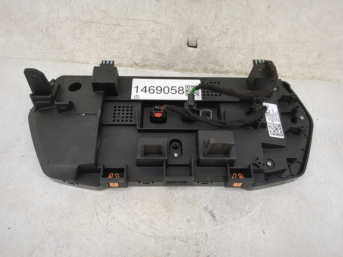 2024 Chevrolet Trax Instrument Cluster Speedometer Gauges P/N:42887536 7370100000000X, 545290509, 422403100000035 Miles: Fit