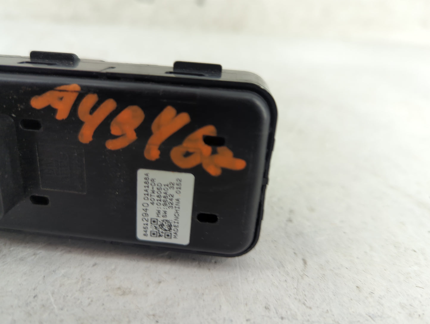 2024 Chevrolet Trax Master Power Window Switch Replacement Driver Side Left P/N:84512940 D1A128A Fits Fits 2017 2018 2019 20
