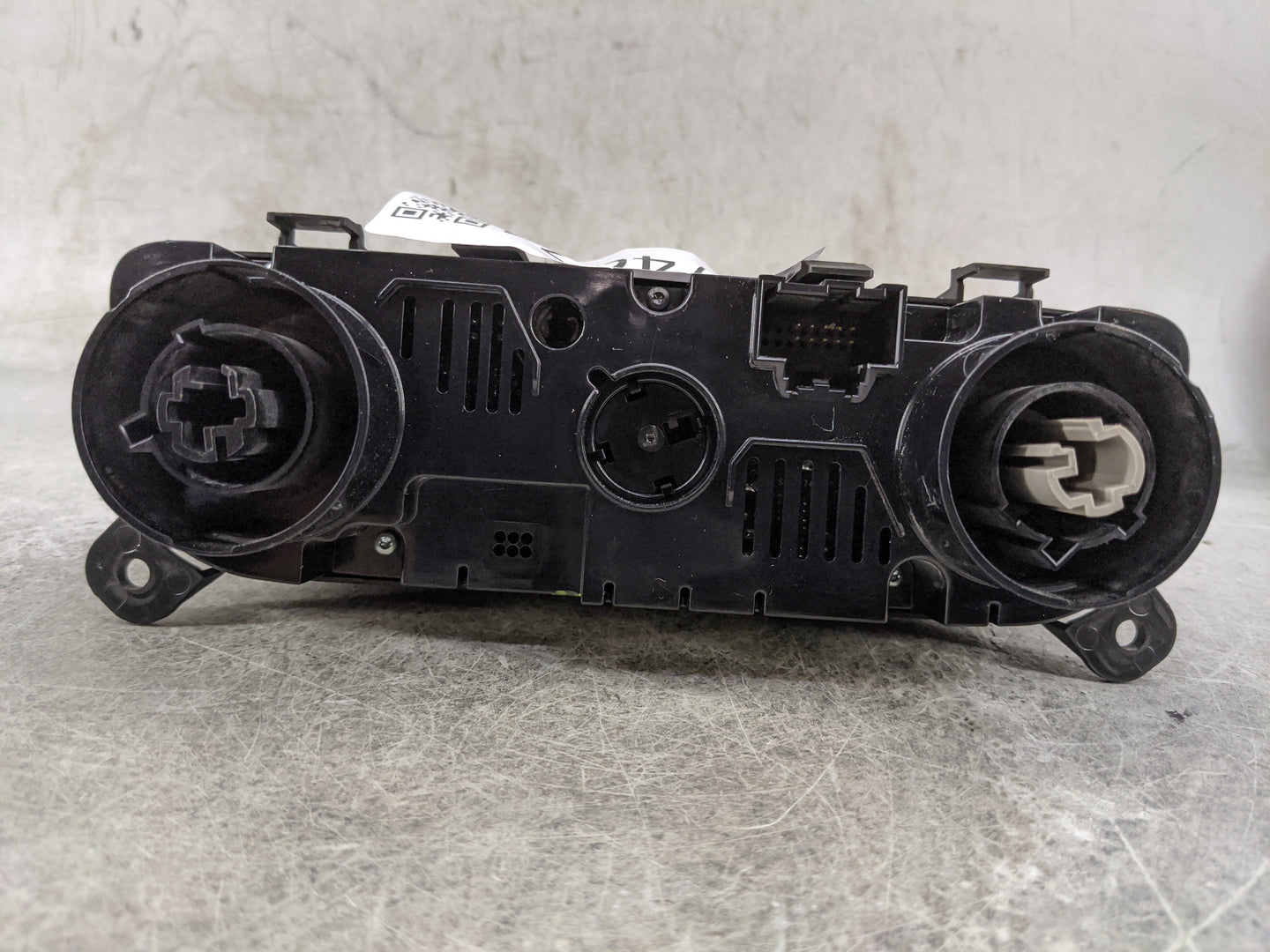 2024 Chevrolet Trax Climate Control Module Temperature AC/Heater Replacement P/N:42864993 3230100000000X, 544969533 Fits OEM