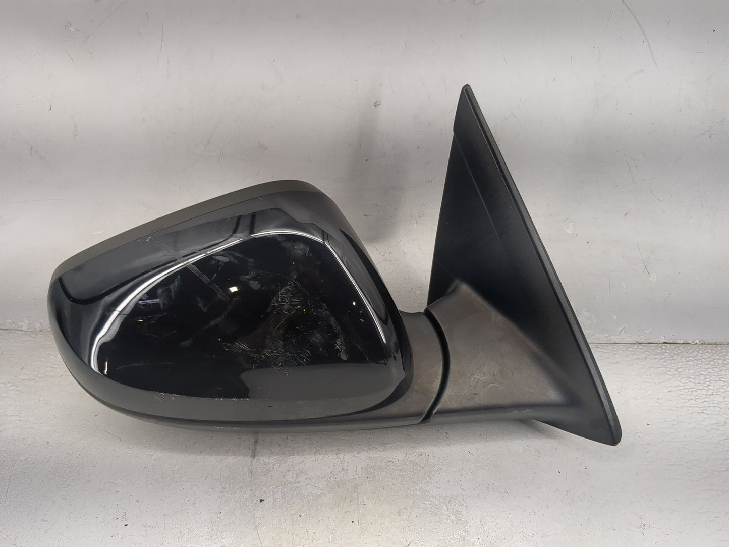2024 Chevrolet Trax Passenger Side View Mirror - Right Door Mirror OEM Used - Oemusedautoparts1.com