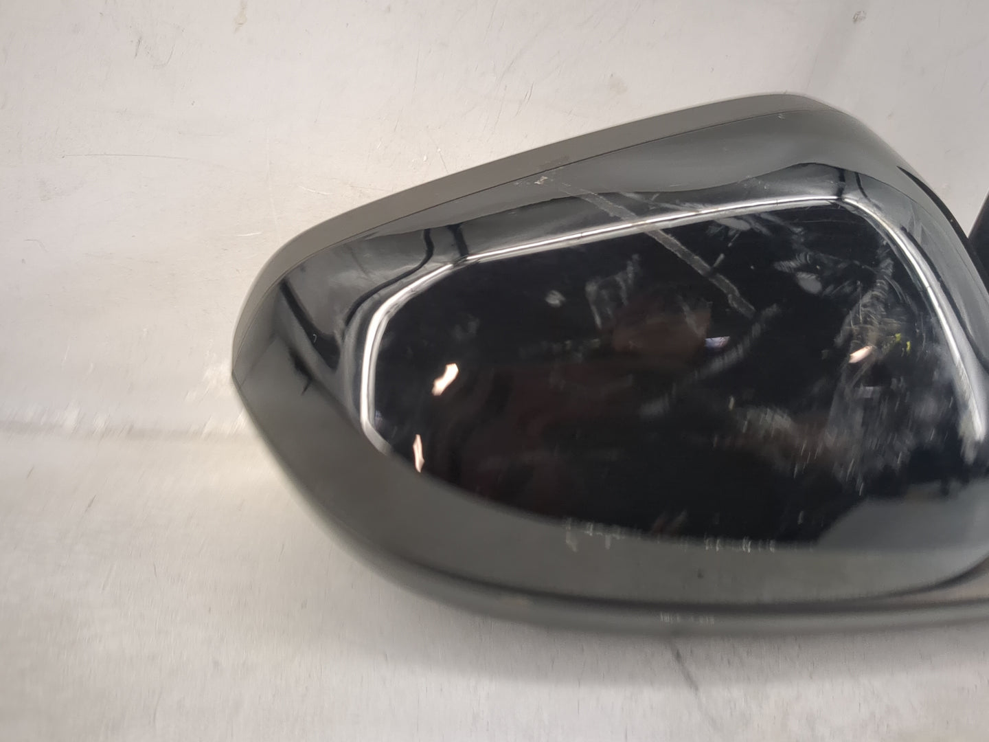 2024 Chevrolet Trax Passenger Side View Mirror - Right Door Mirror OEM Used - Oemusedautoparts1.com