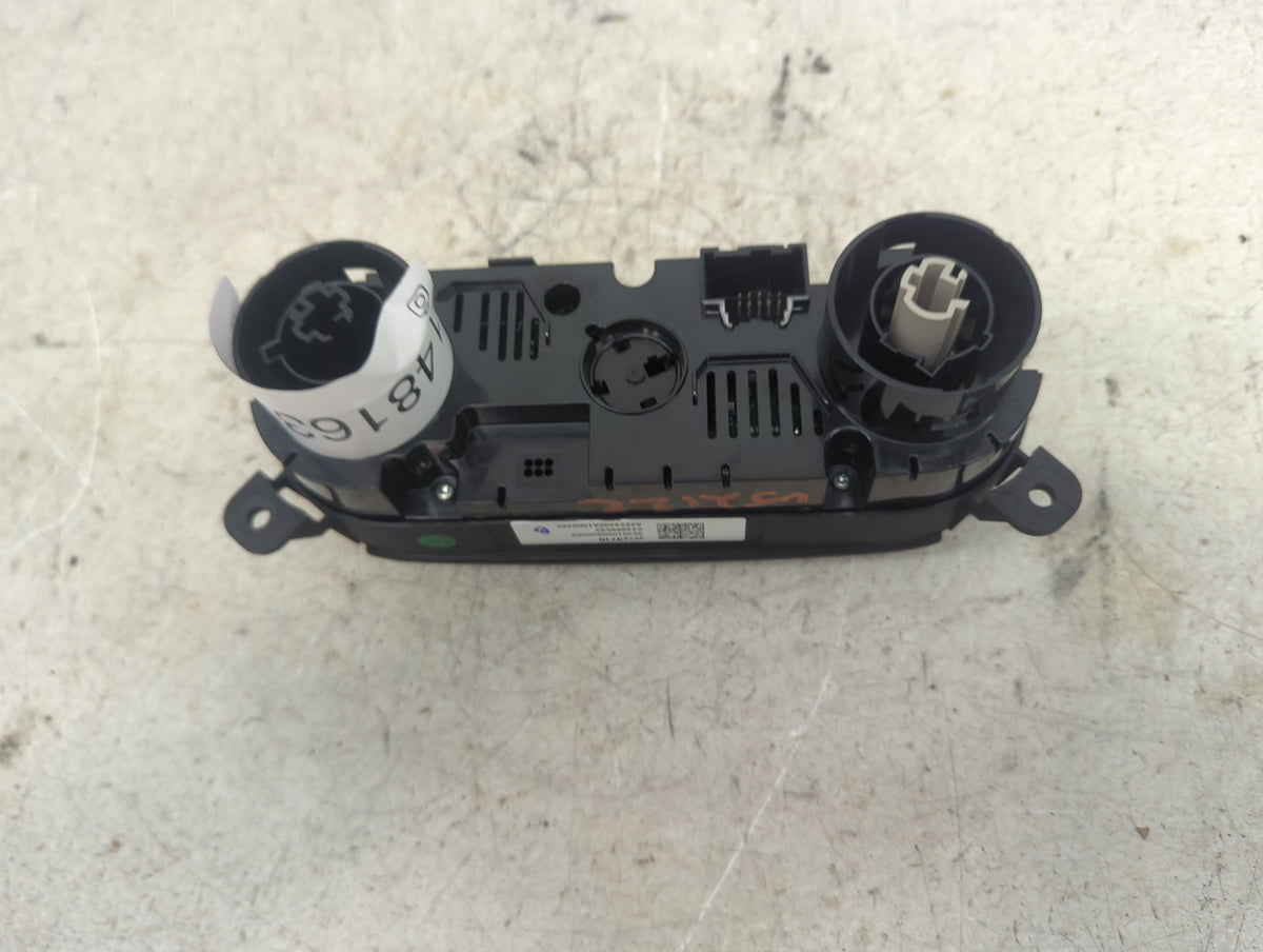 2024 Chevrolet Trax Climate Control Module Temperature AC/Heater Replacement P/N:42733710 3230100000000X, 544969533 Fits OEM