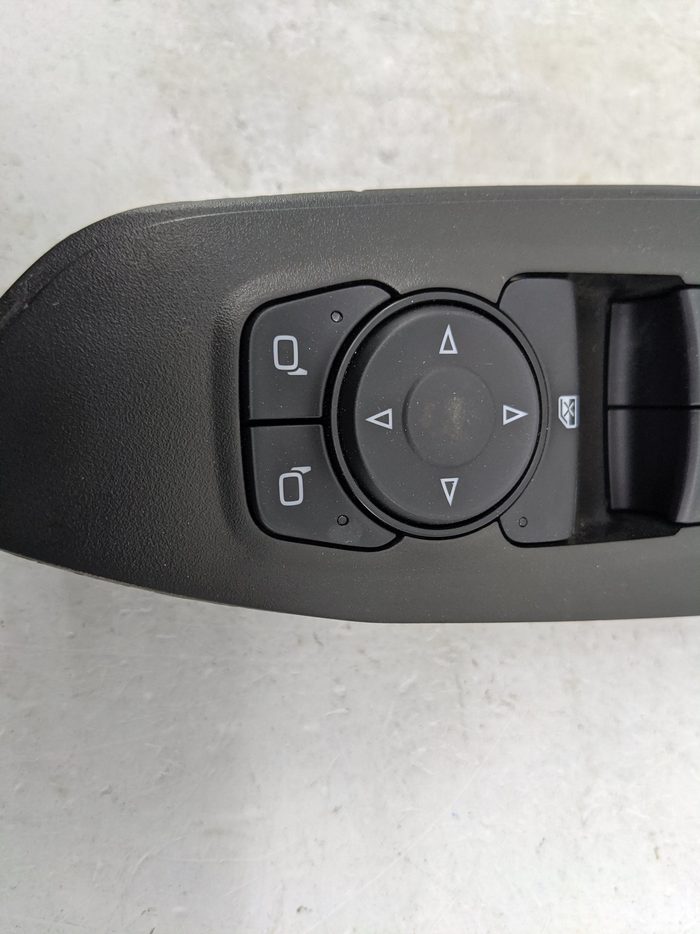 2024 Chevrolet Trax Master Power Window Switch Replacement Driver Side Left P/N:84412540 Fits Fits 2017 2018 2019 2020 OEM U