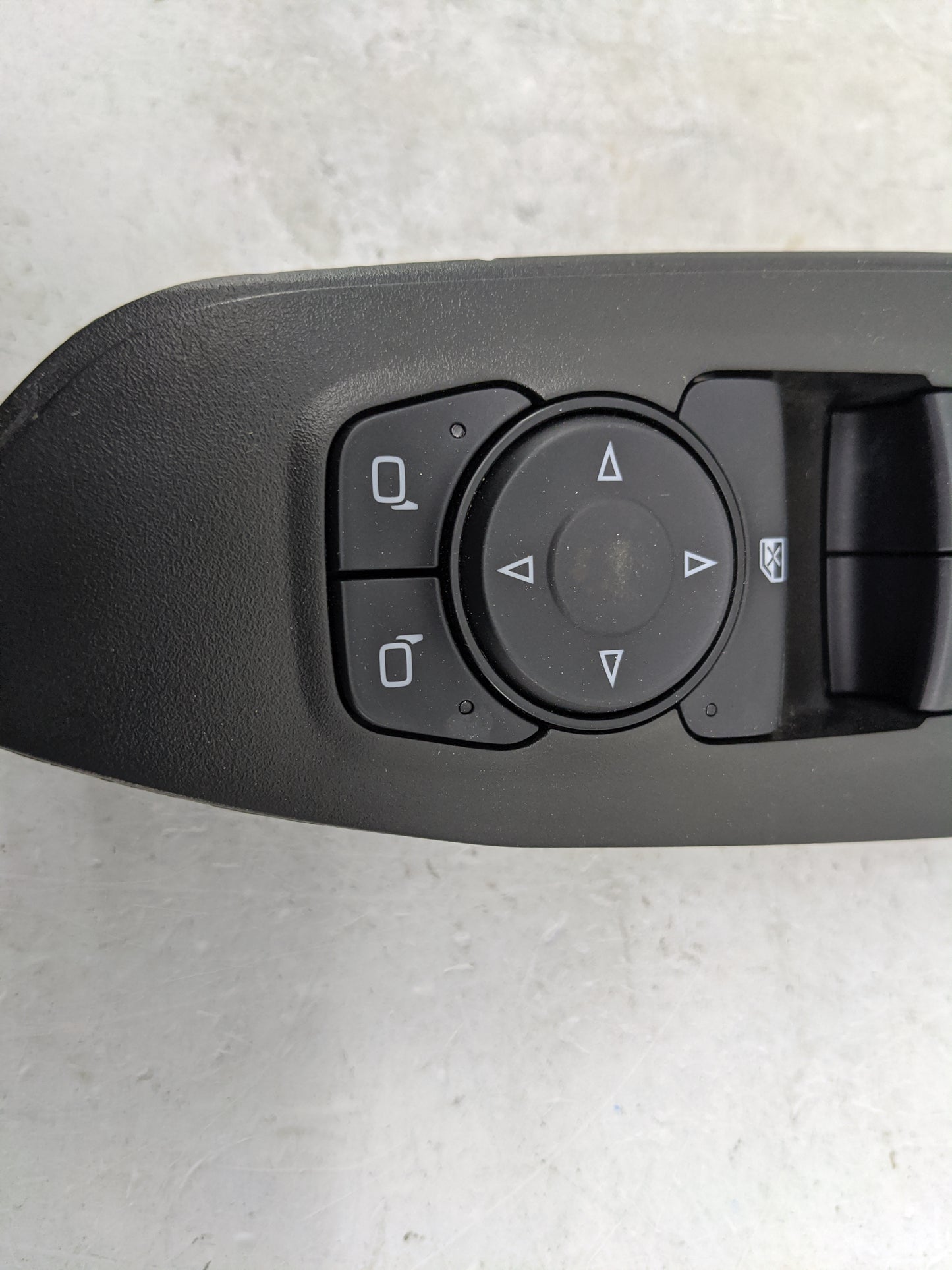 2024 Chevrolet Trax Master Power Window Switch Replacement Driver Side Left P/N:84412540 Fits Fits 2017 2018 2019 2020 OEM U