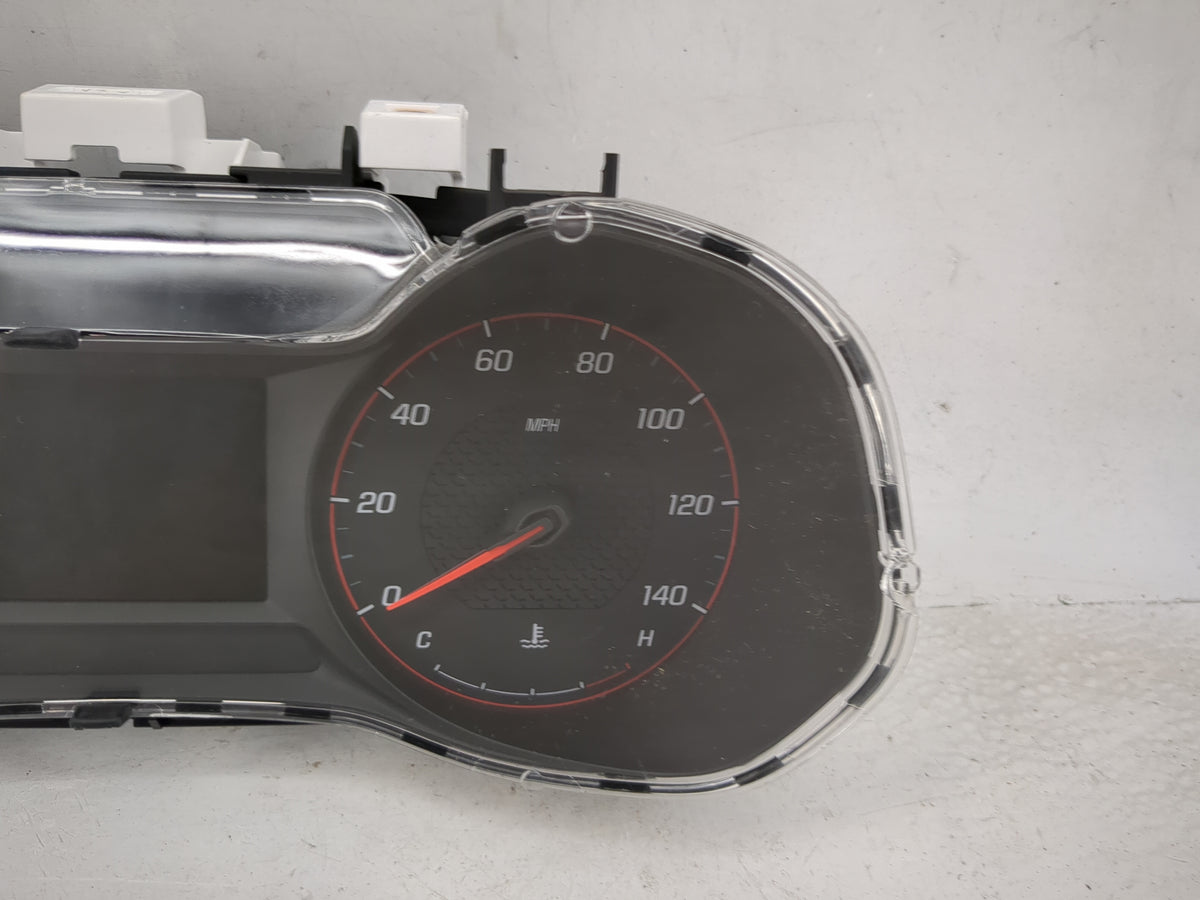 2024 Chevrolet Trax Instrument Cluster Speedometer Gauges P/N:60007564 7110500000000X, 688437714 Miles: Fits OEM Used Auto P
