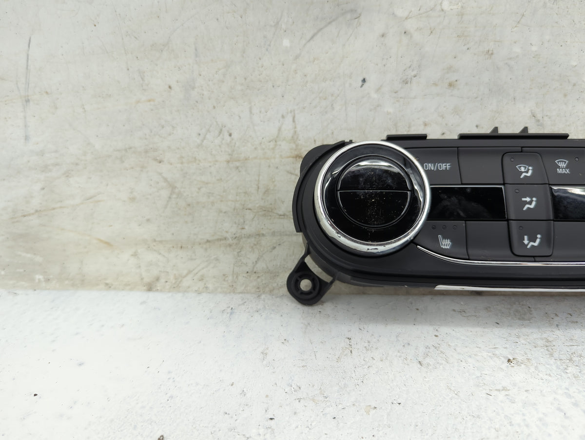 2024 Chevrolet Trax Climate Control Module Temperature AC/Heater Replacement P/N:42854938 7370200000000X Fits Fits 2021 2022