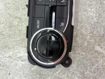 2024 Chevrolet Trax Climate Control Module Temperature AC/Heater Replacement P/N:42854938 737020000000X, 545290509 Fits OEM Used Auto Parts