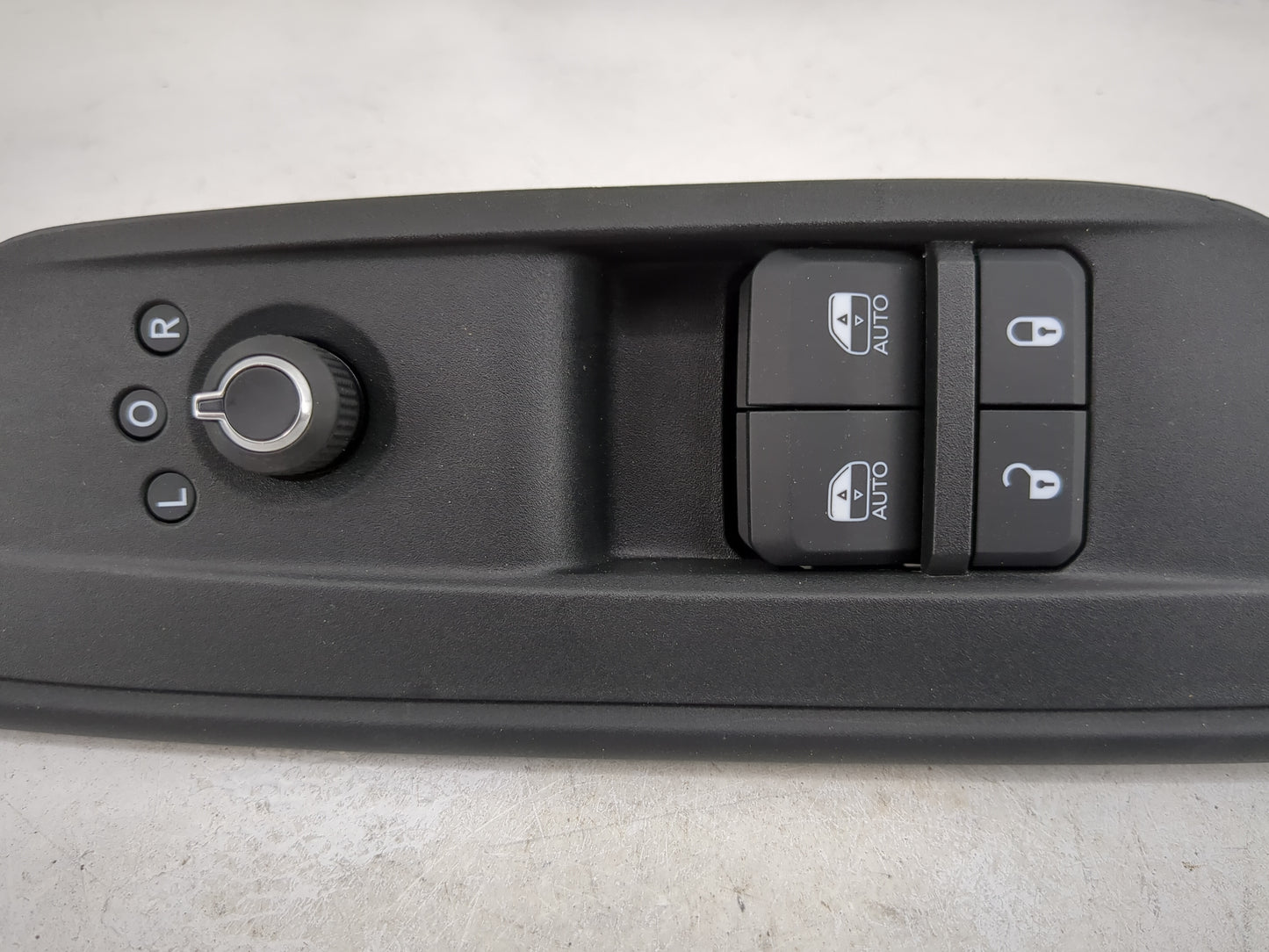 2024 Chrysler 300 Master Power Window Switch Replacement Driver Side Left P/N:68598809AA 120066670 Fits OEM Used Auto Parts 