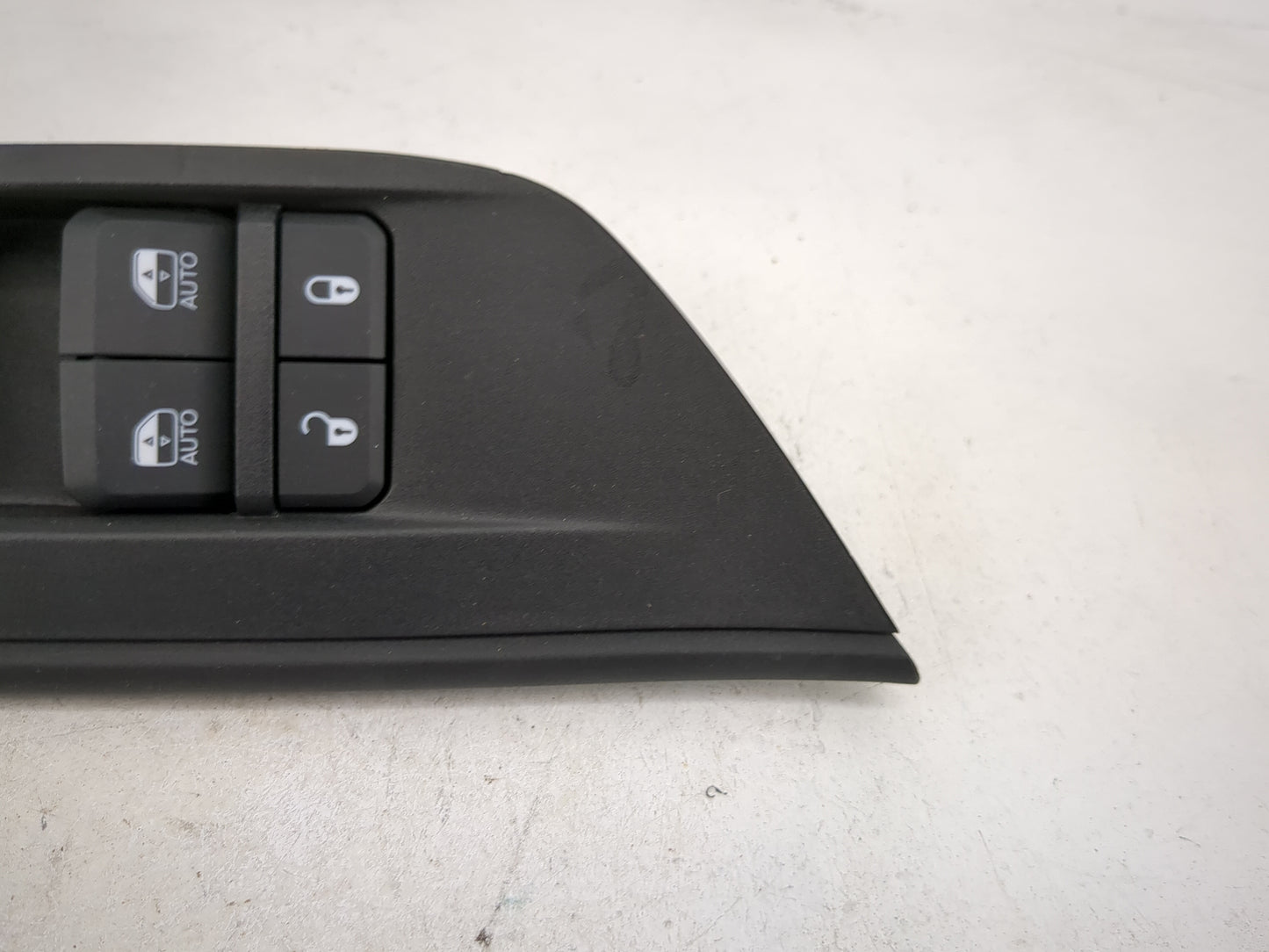 2024 Chrysler 300 Master Power Window Switch Replacement Driver Side Left P/N:68598809AA 120066670 Fits OEM Used Auto Parts 