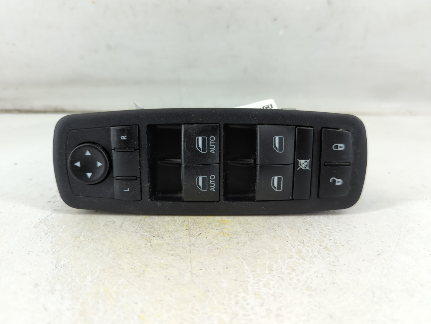 2017-2022 Chrysler Pacifica Master Power Window Switch Replacement Driver Side Left P/N:68234092AC Fits OEM Used Auto Parts 