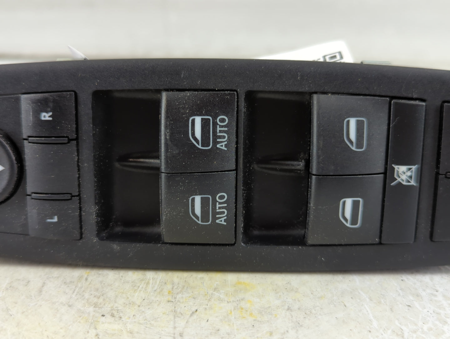 2017-2022 Chrysler Pacifica Master Power Window Switch Replacement Driver Side Left P/N:68234092AC Fits OEM Used Auto Parts 