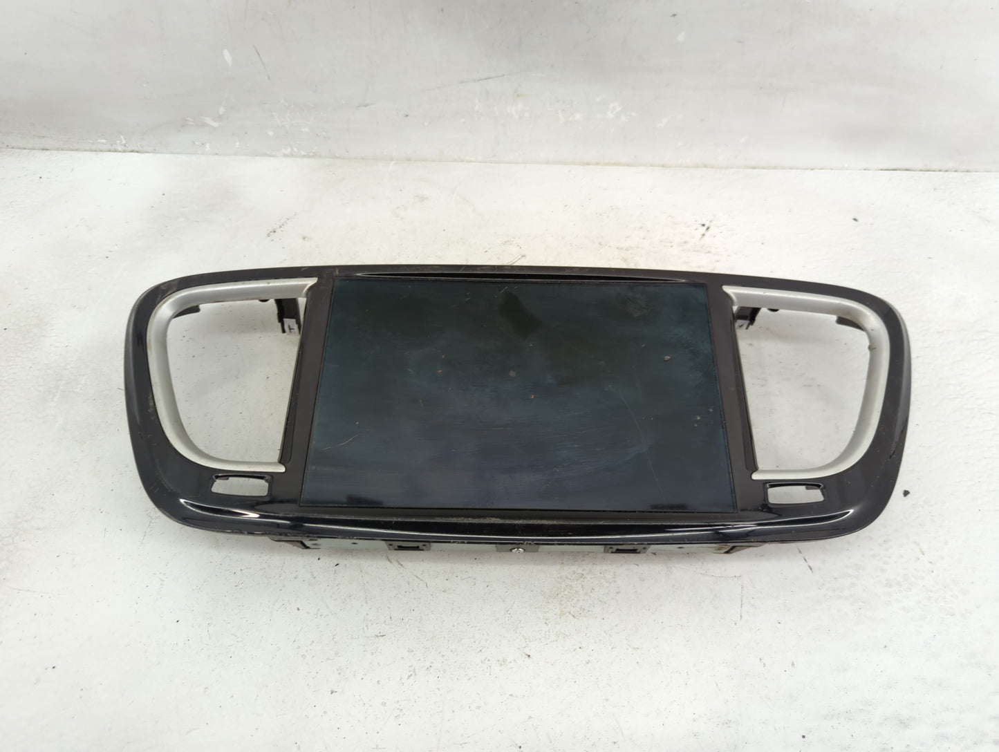 2021-2022 Chrysler Pacifica Information Display Screen - Oemusedautoparts1.com