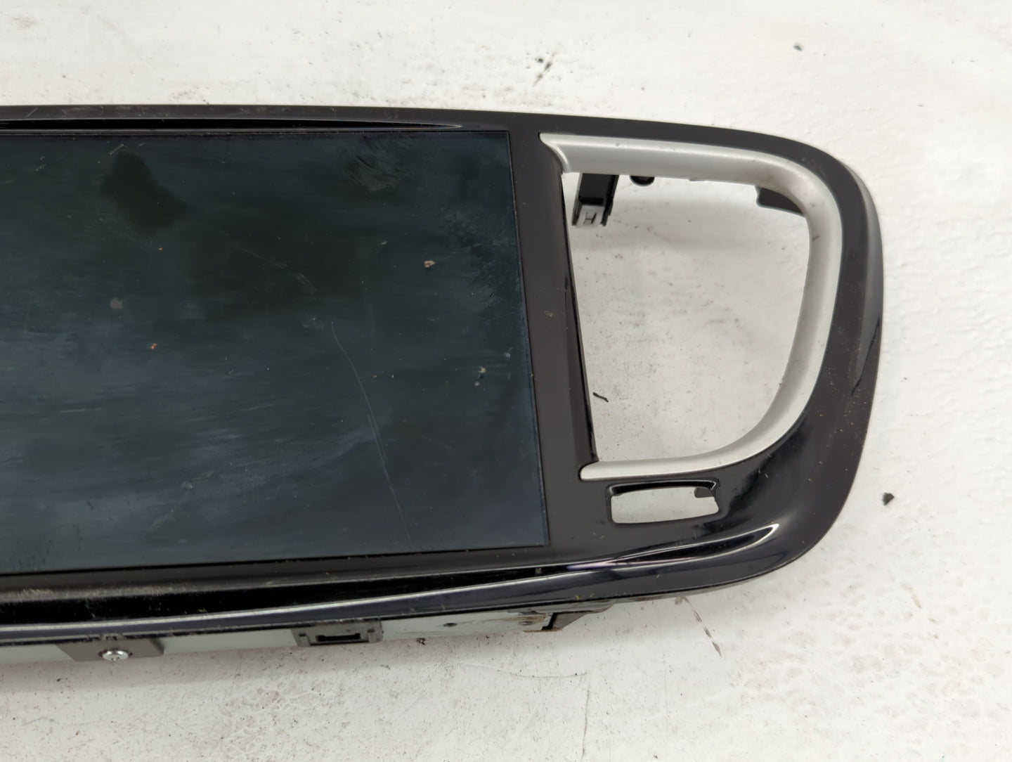 2021-2022 Chrysler Pacifica Information Display Screen - Oemusedautoparts1.com