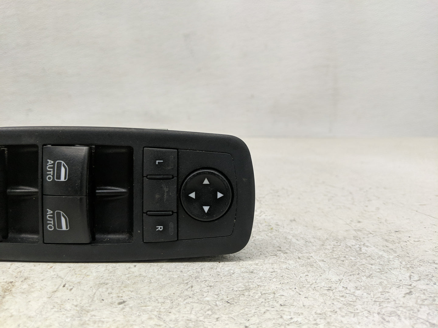 2017-2022 Chrysler Pacifica Master Power Window Switch Replacement Driver Side Left P/N:68234087AD Fits OEM Used Auto Parts 
