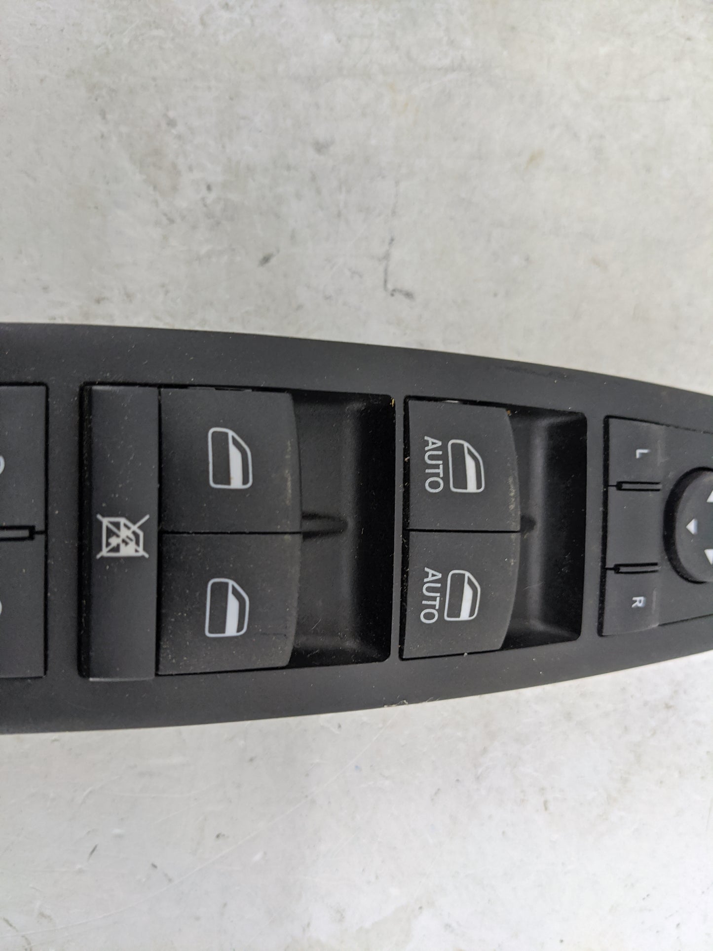 2017-2022 Chrysler Pacifica Master Power Window Switch Replacement Driver Side Left Fits Fits 2017 2018 2019 2020 2021 2022 