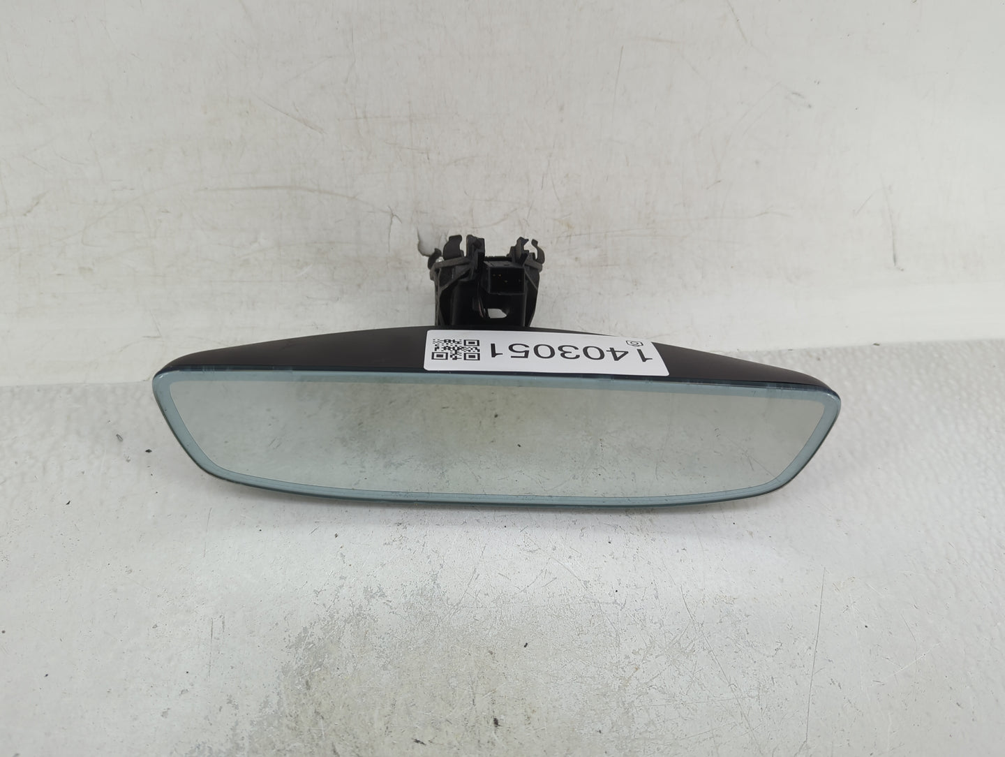 2024 Dodge Avenger Interior Rear View Mirror Replacement OEM P/N:9640409880 Fits OEM Used Auto Parts - Oemusedautoparts1.com