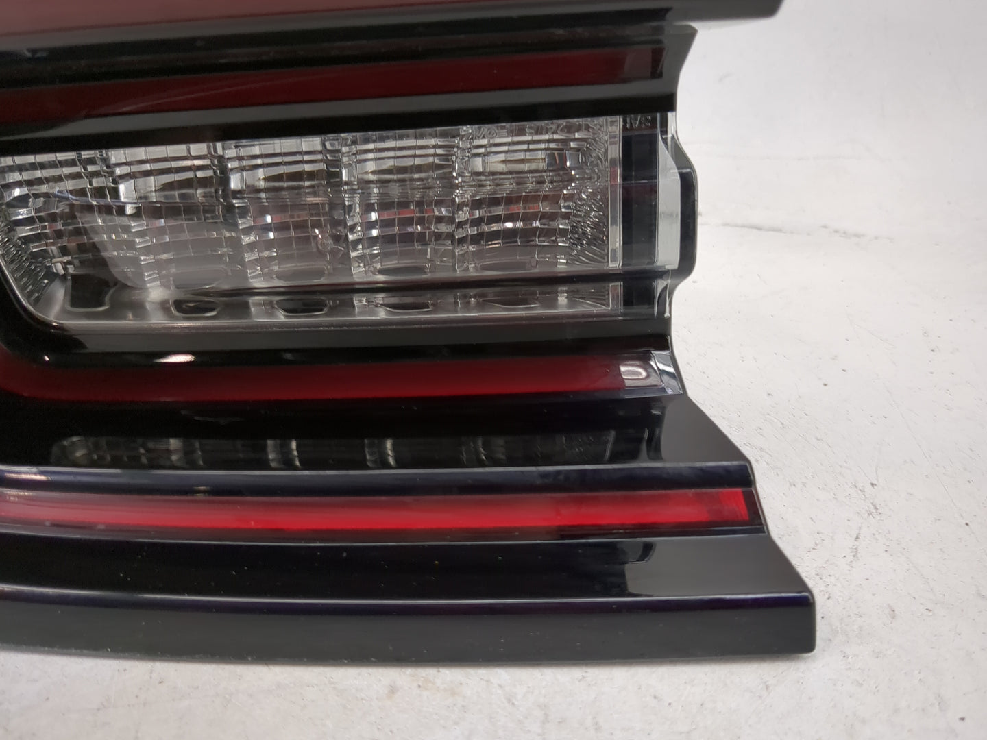 2024 Dodge Charger Passenger Right Side Deck Lid Mounted Tail Light - Oemusedautoparts1.com