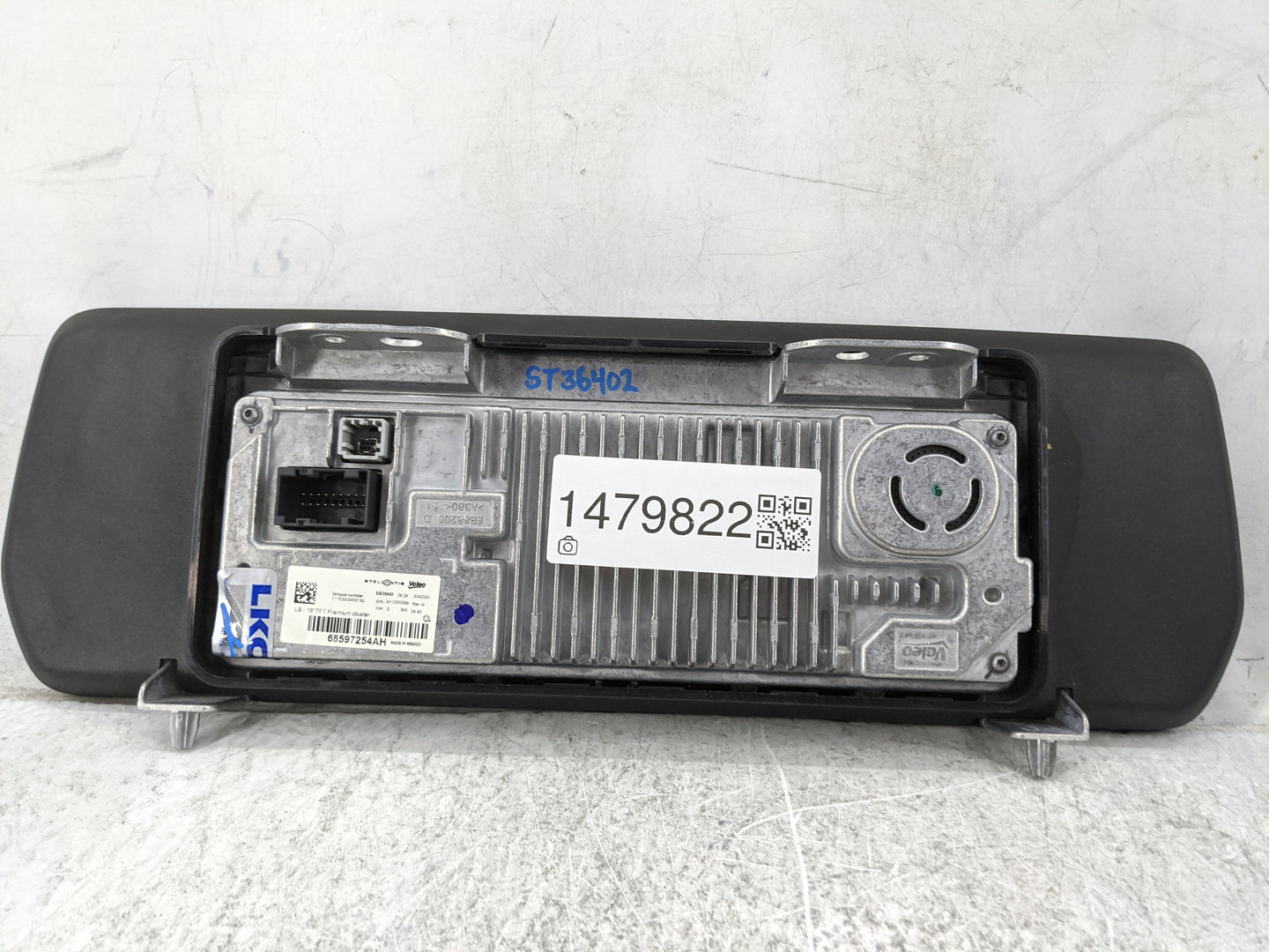 2024 Dodge Charger Instrument Cluster Speedometer Gauges P/N:68597254AH EB35849, T11D3303400182 Miles: Fits OEM Used Auto Pa