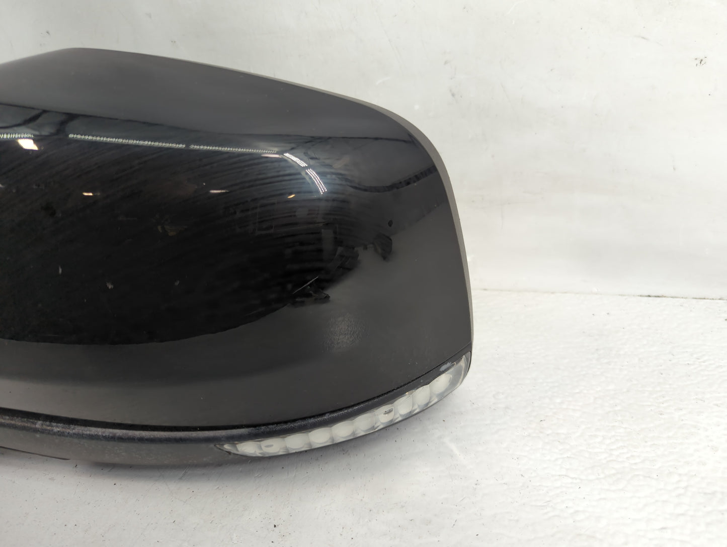 2024 Dodge Durango Side Mirror Replacement Driver Left View Door Mirror P/N:7JJ67DX8AA Fits OEM Used Auto Parts - Oemusedaut