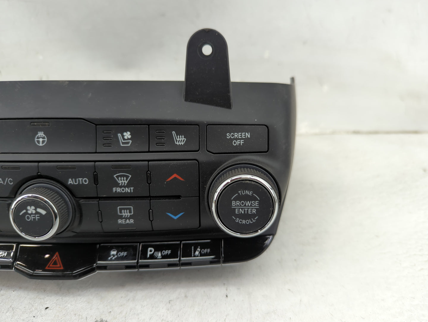 2021-2022 Dodge Durango Climate Control Module Temperature AC/Heater Replacement P/N:P68465677AC 17036487-03 Fits Fits 2021 