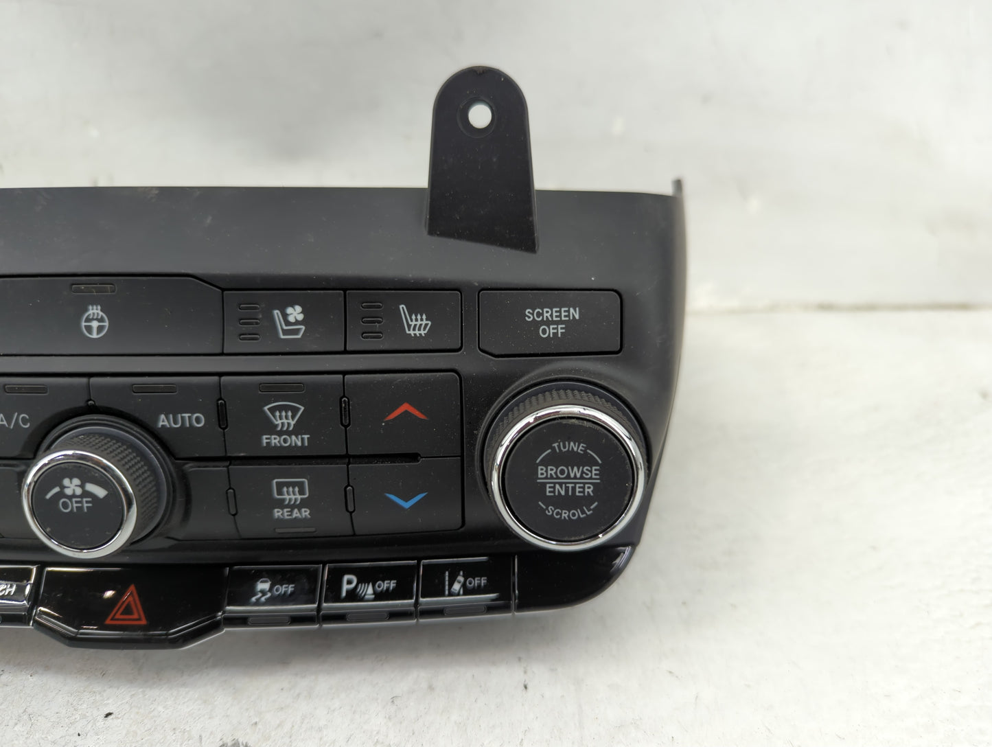 2021-2022 Dodge Durango Climate Control Module Temperature AC/Heater Replacement P/N:P68465677AC 17036487-03 Fits Fits 2021 