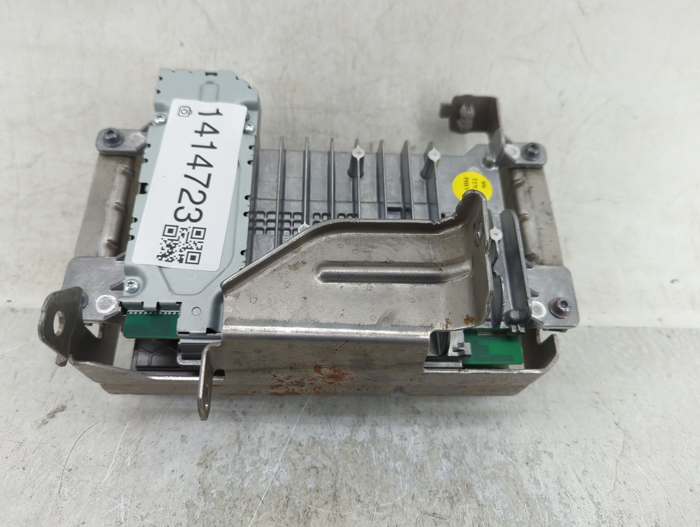 2024 Dodge Hornet Radio AM FM Cd Player Receiver Replacement P/N:68517287 89L4446F, 2AHPN-BE2887, 6434C-BE2887 Fits OEM Used