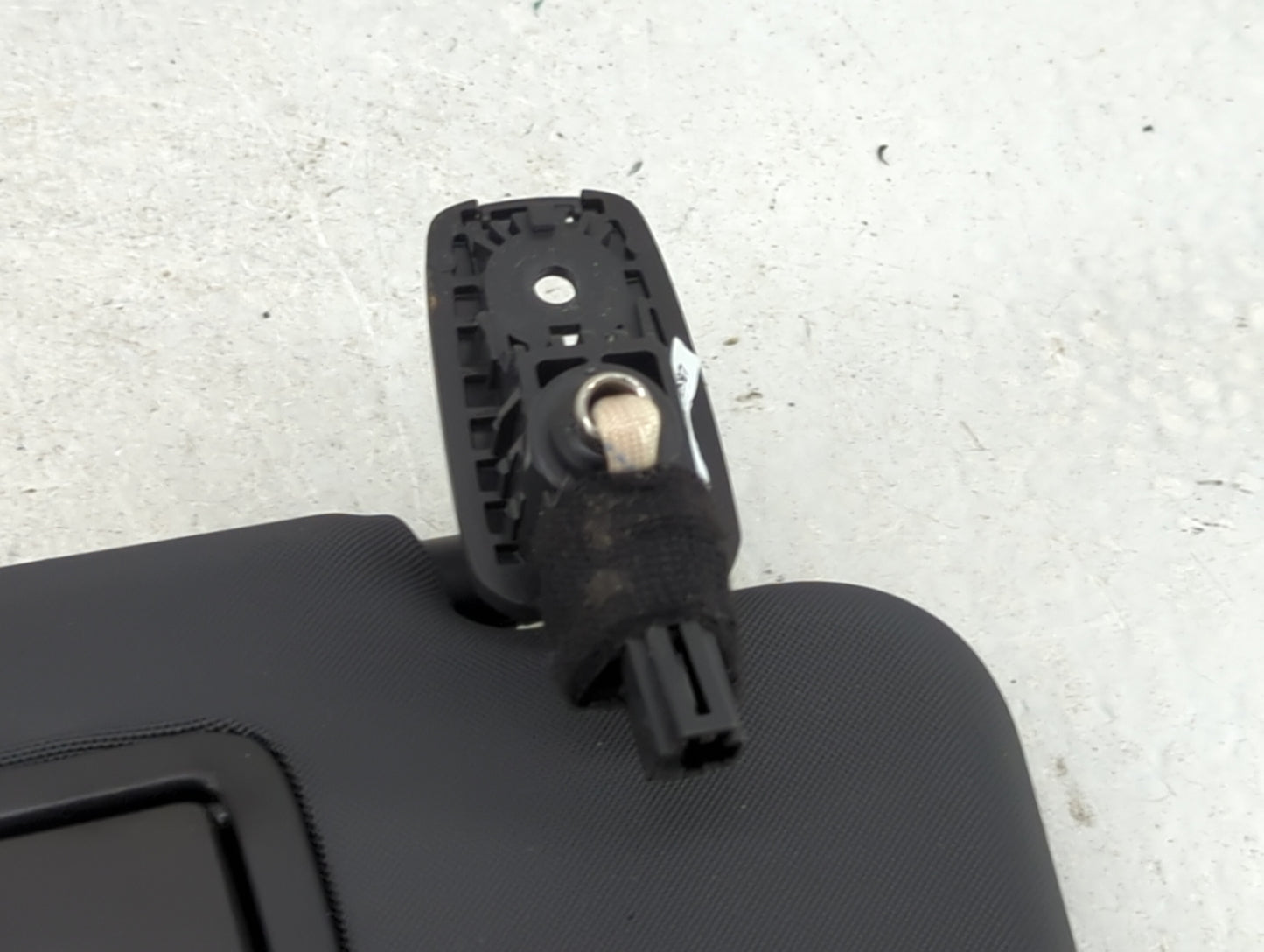 2024 Dodge Hornet Sun Visor Shade Replacement Passenger Right Mirror Fits OEM Used Auto Parts - Oemusedautoparts1.com