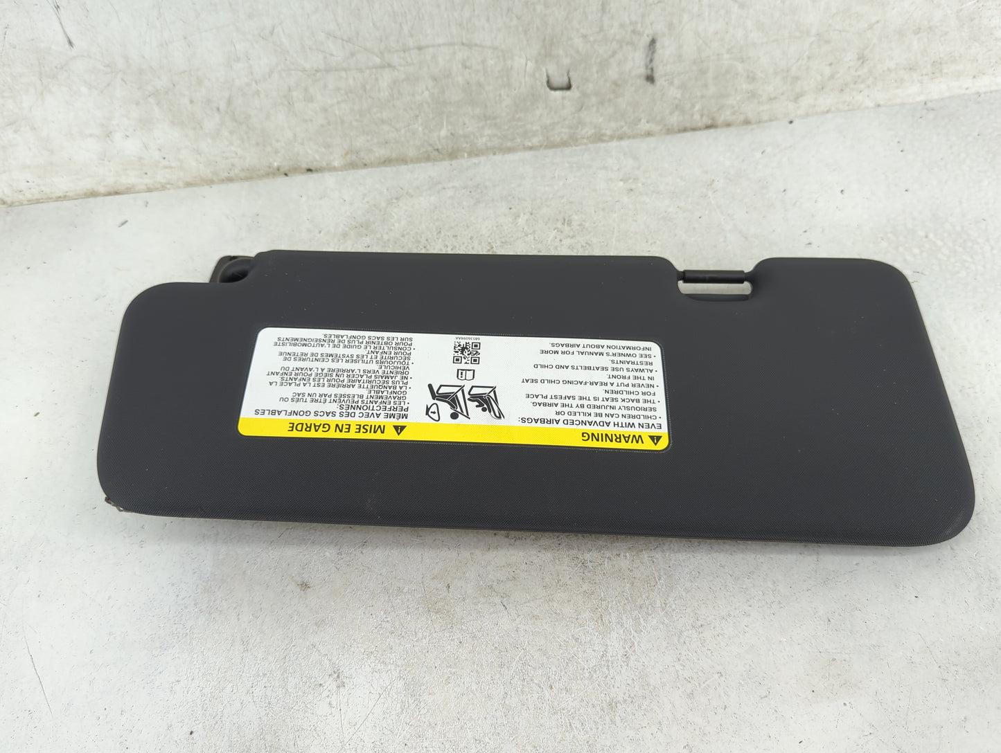 2024 Dodge Hornet Sun Visor Shade Replacement Passenger Right Mirror Fits OEM Used Auto Parts - Oemusedautoparts1.com