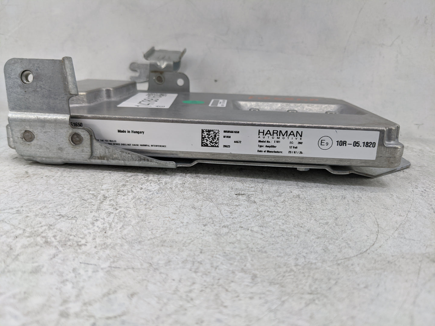 2024 Dodge Hornet Radio Speaker Amplifier 00505661650|e101|10r-05.1820 - Oemusedautoparts1.com